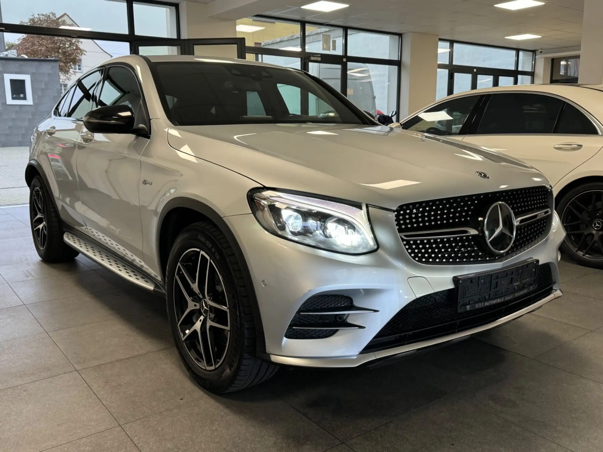 Mercedes-Benz - GLC 43 AMG