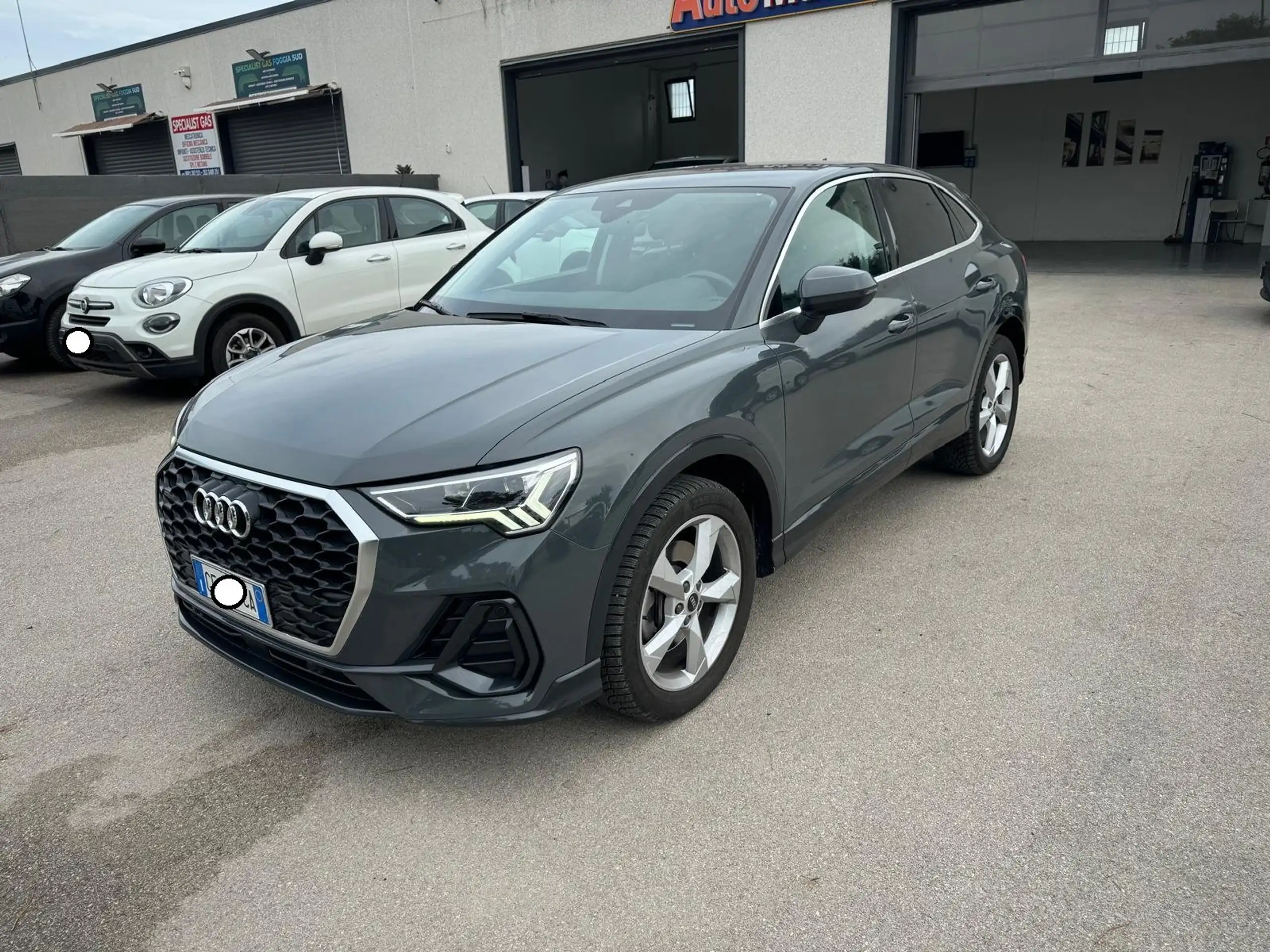 Audi - Q3