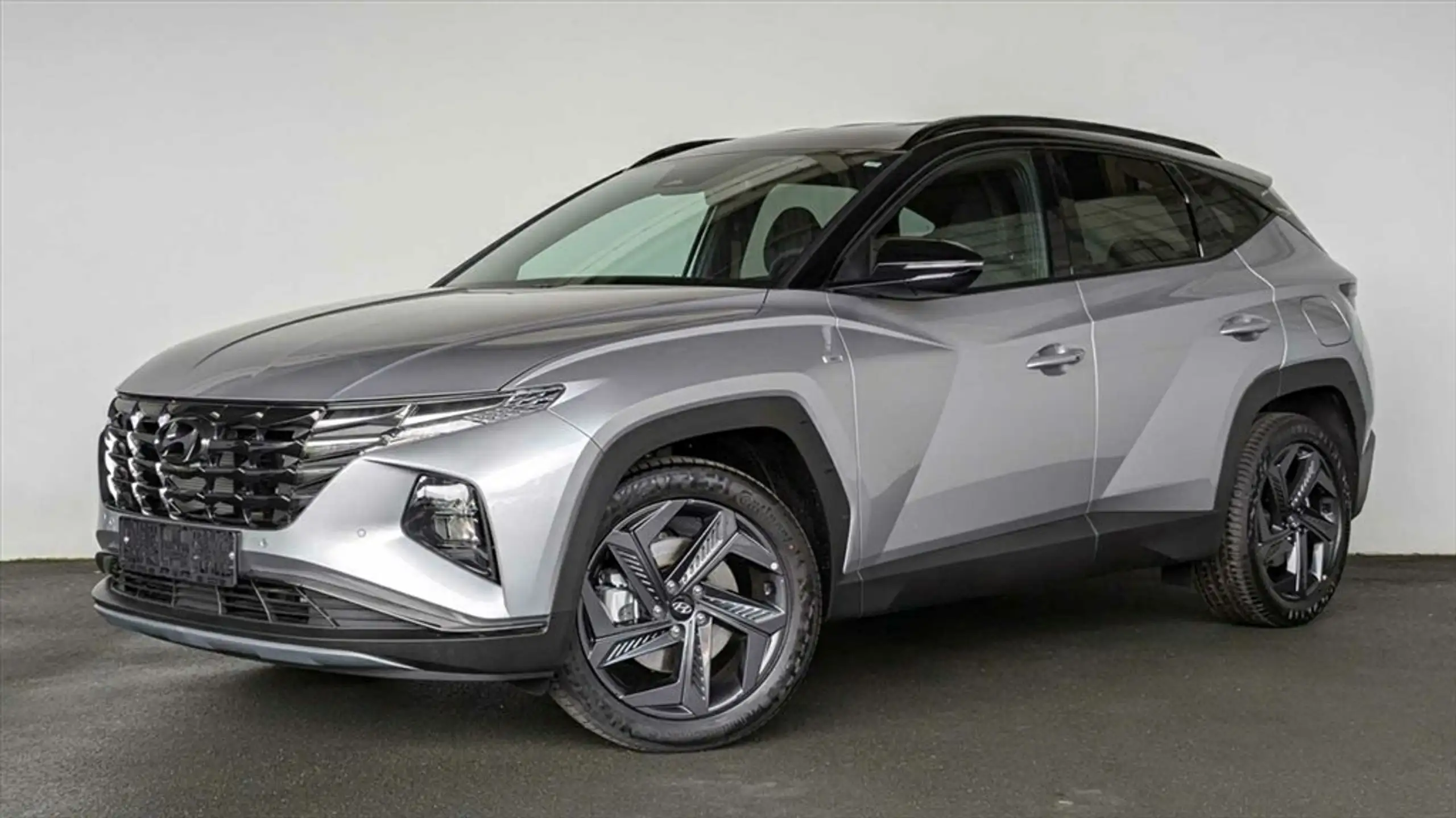 Hyundai - TUCSON