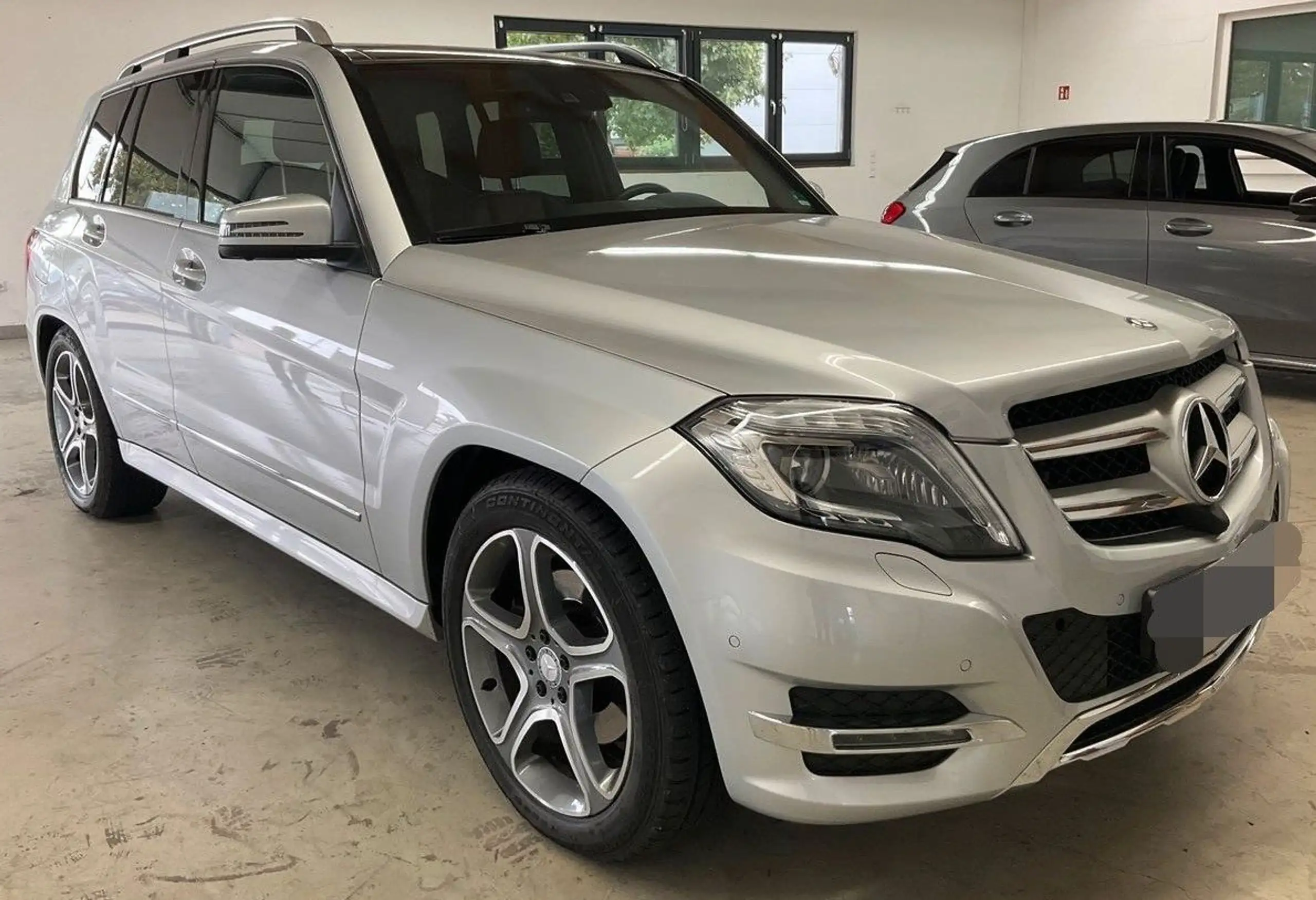 Mercedes-Benz - GLK 350