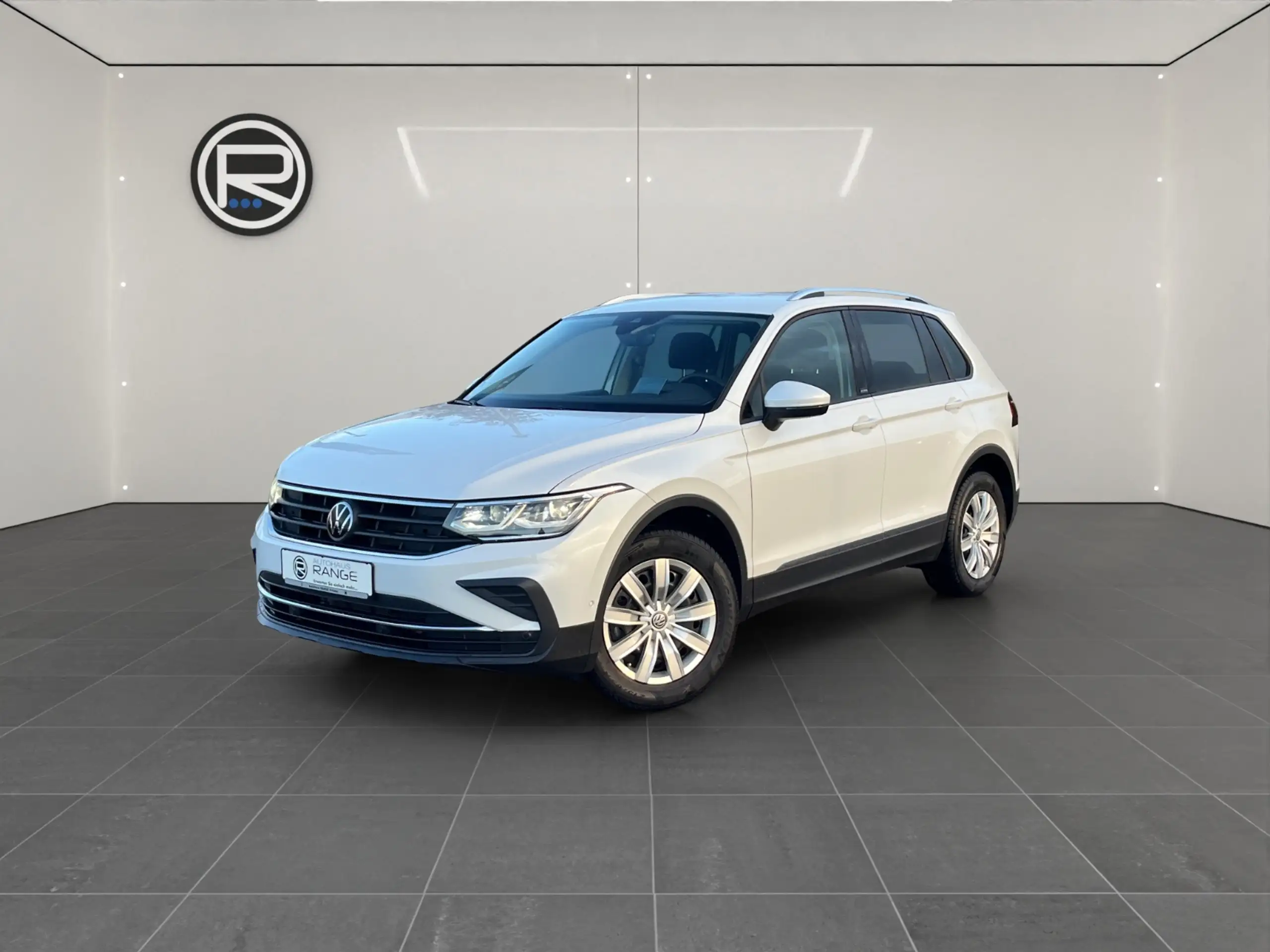 Volkswagen - Tiguan