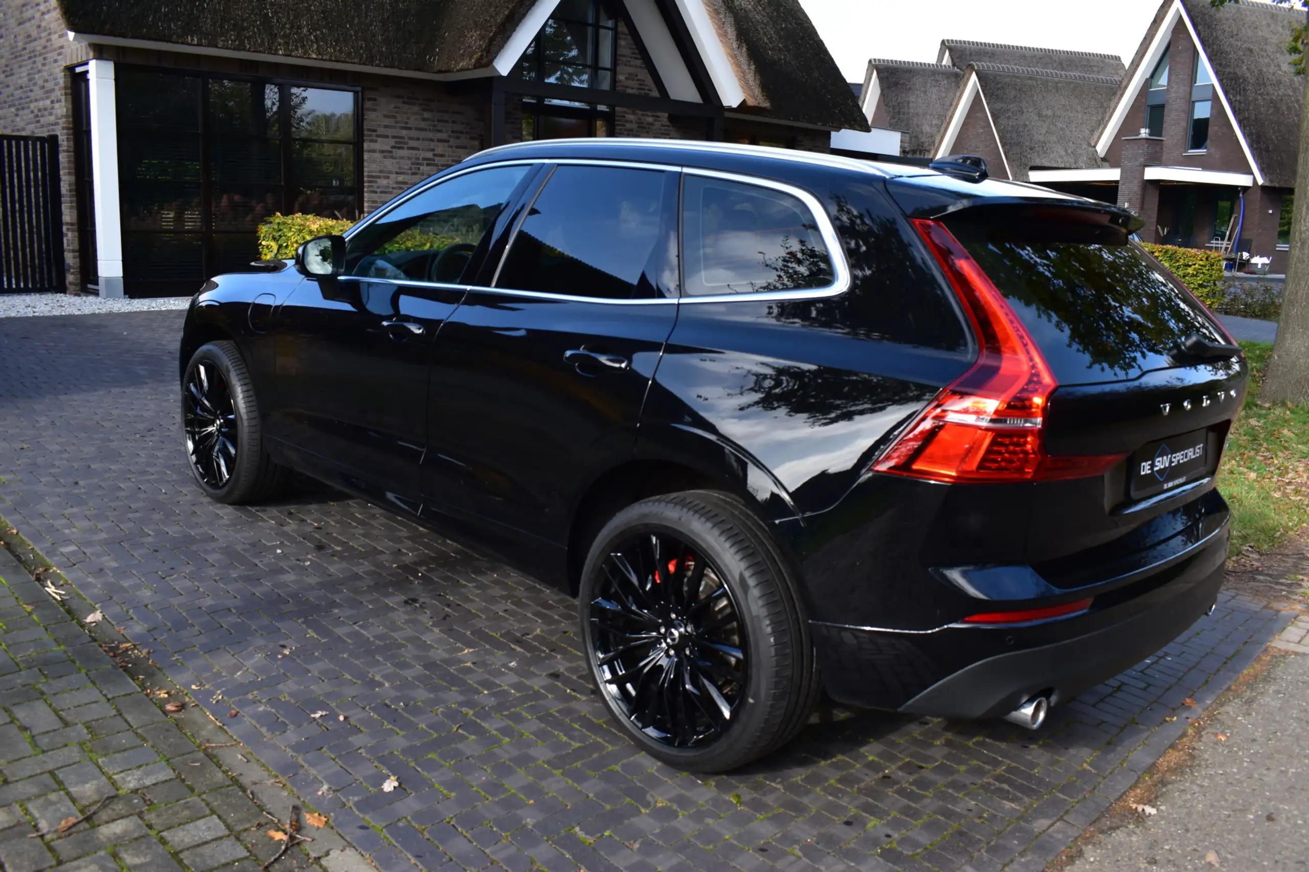 Volvo - XC60