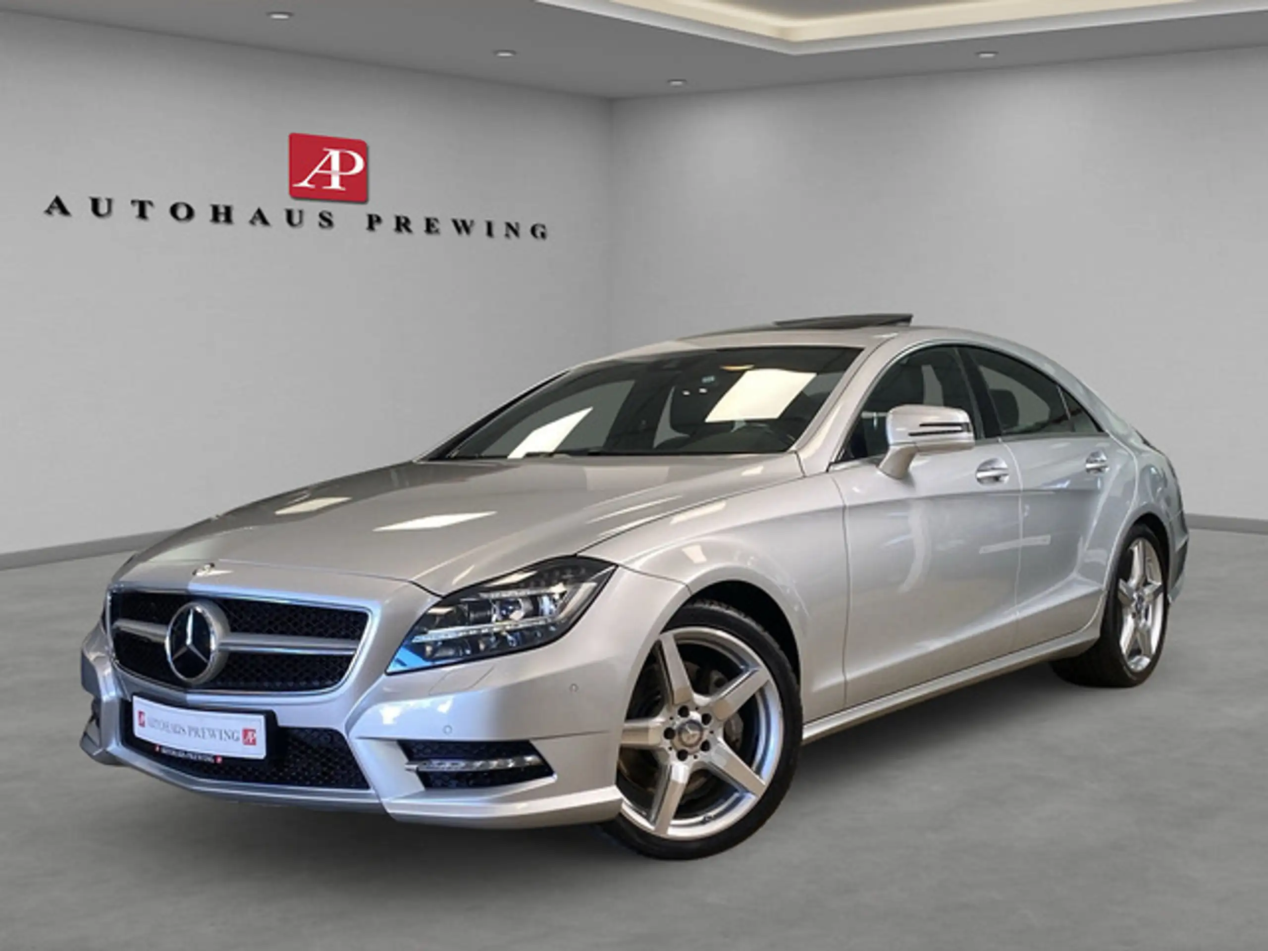 Mercedes-Benz - CLS 350