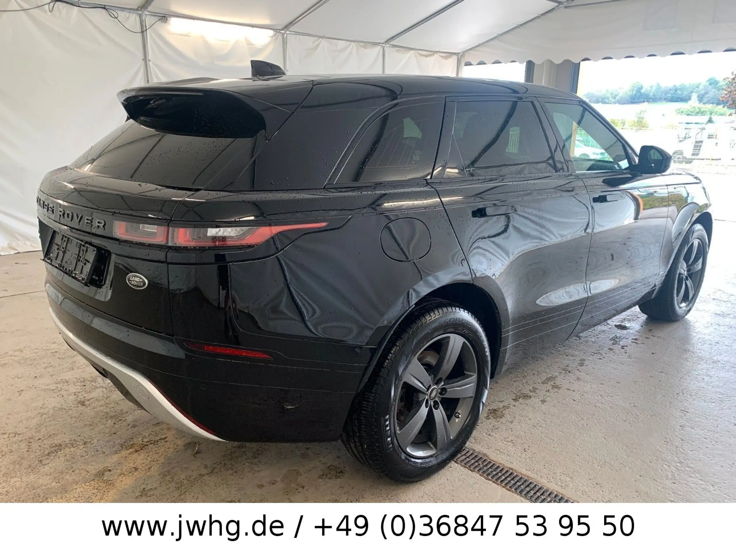 Land Rover - Range Rover Velar