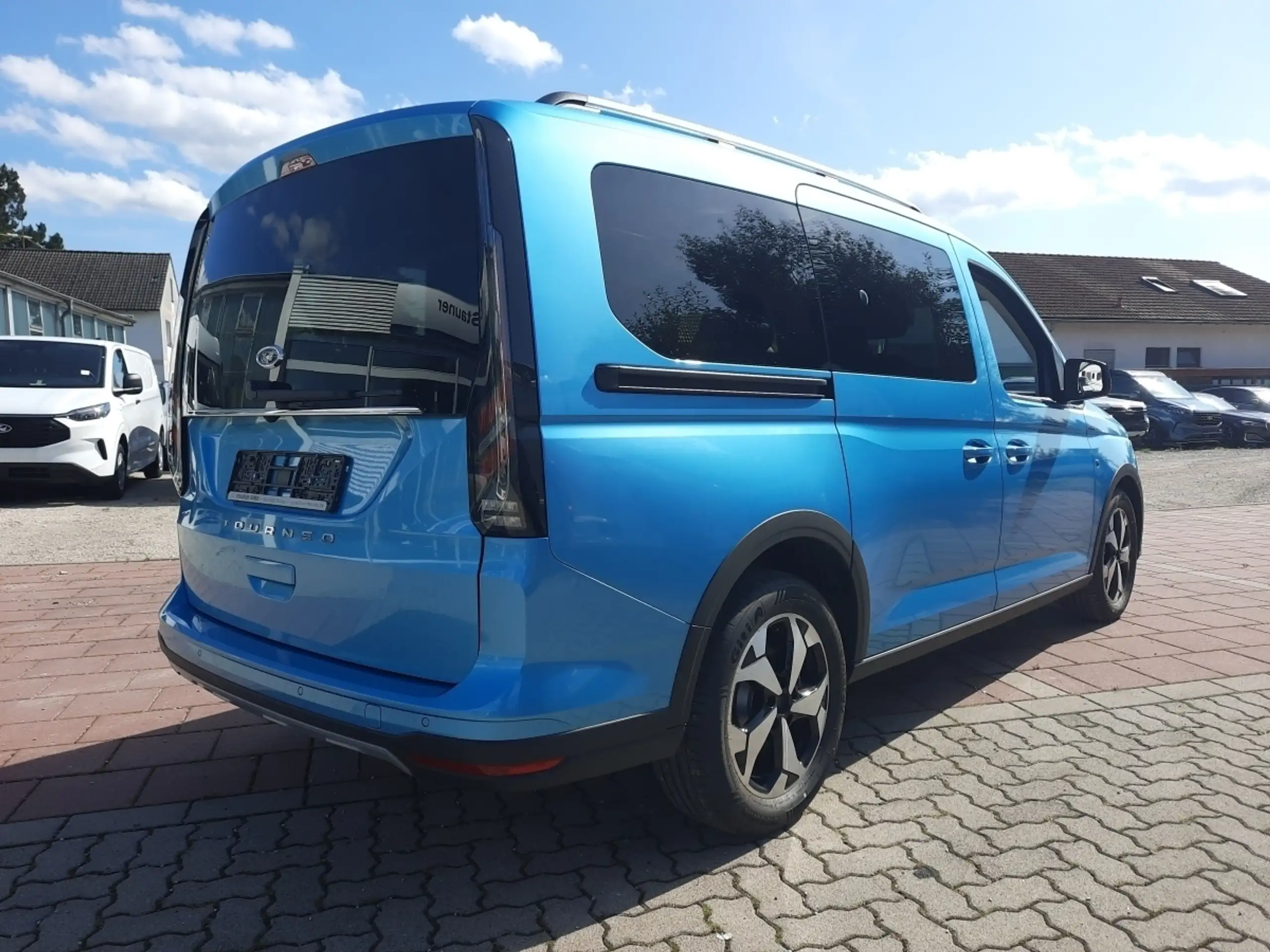 Ford - Tourneo Connect