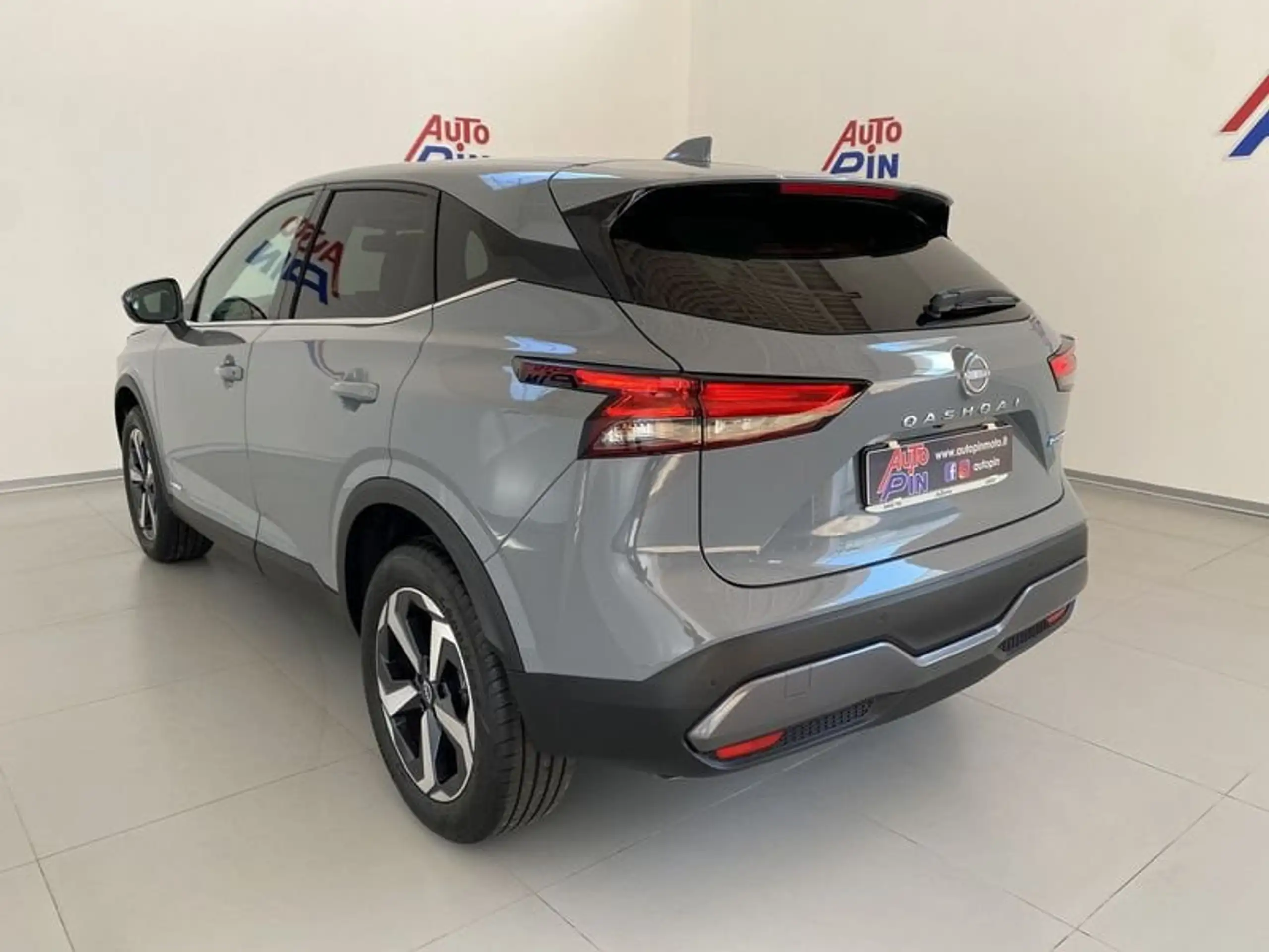 Nissan - Qashqai