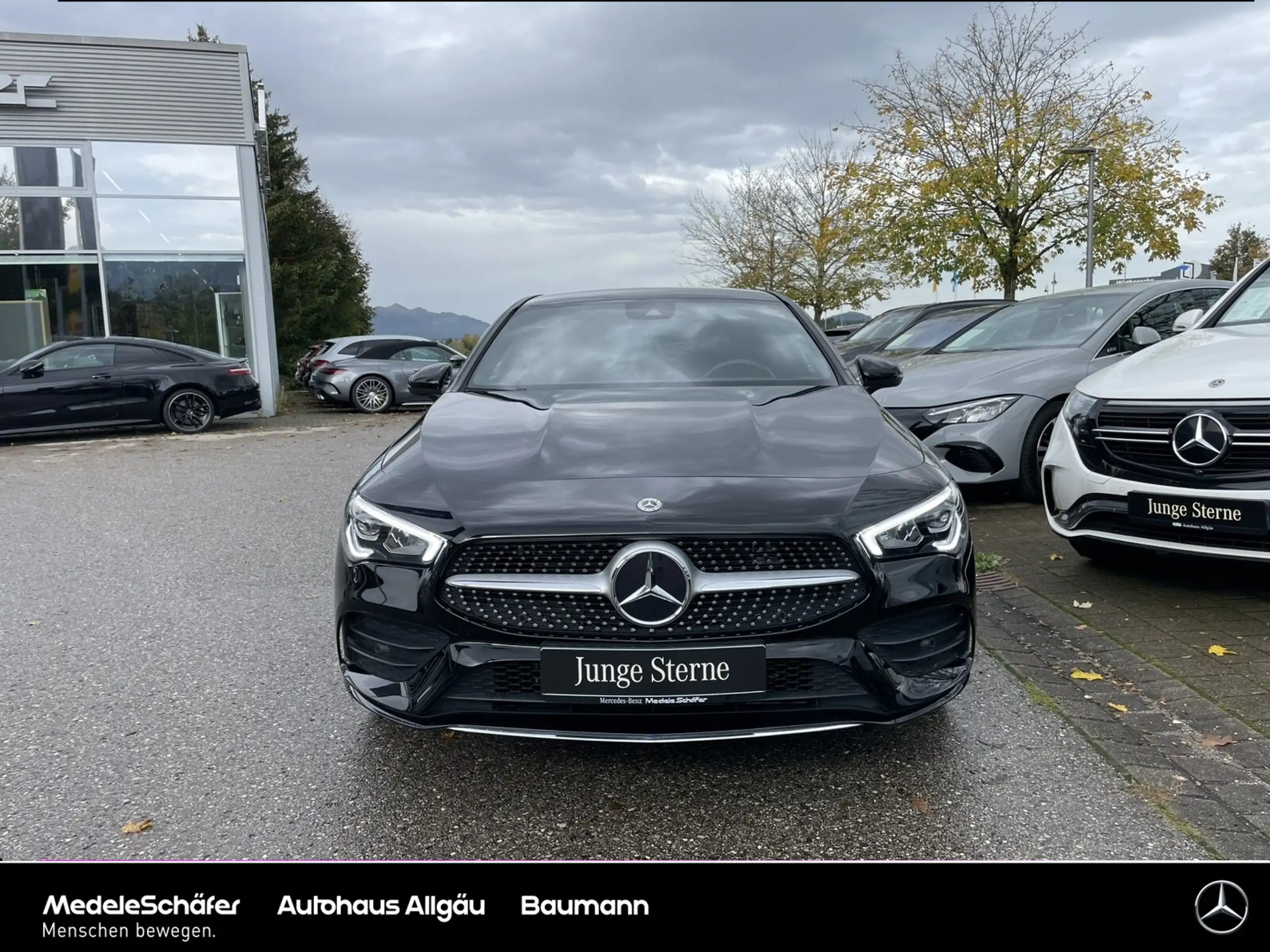 Mercedes-Benz - CLA 250