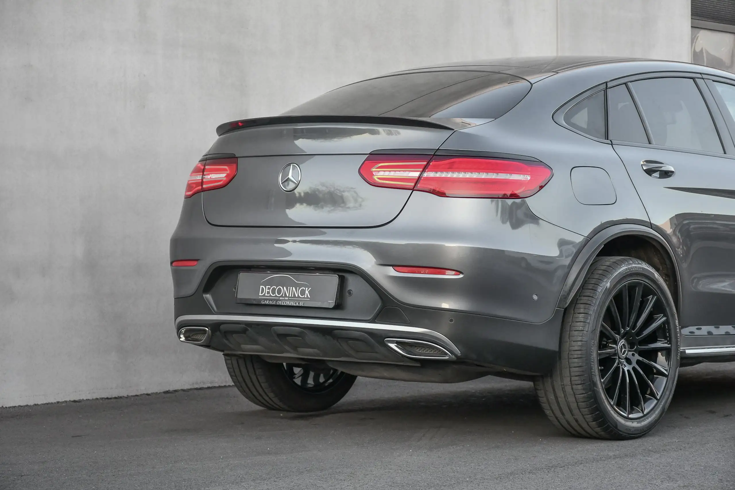 Mercedes-Benz - GLC 220