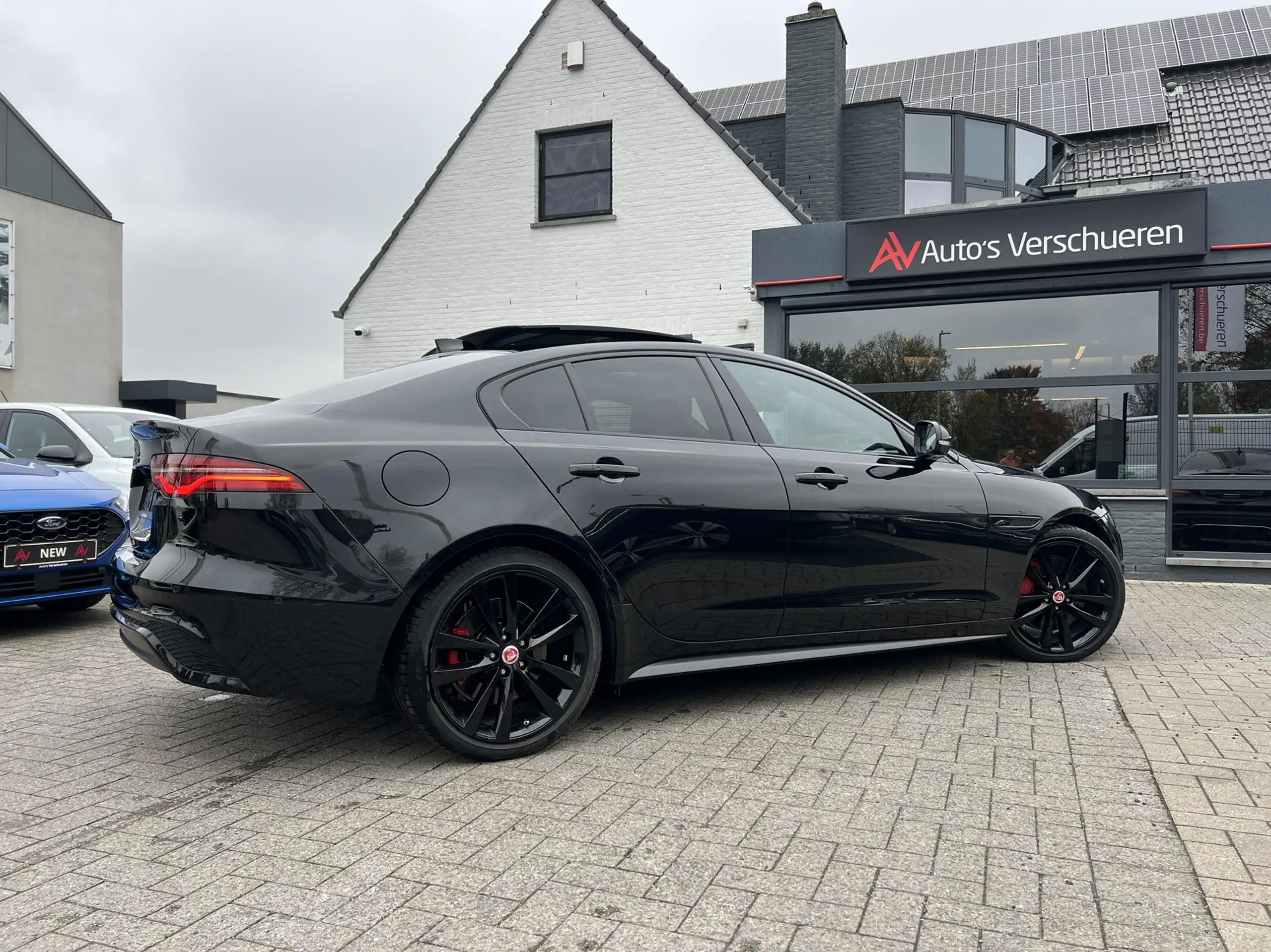 Jaguar - XE