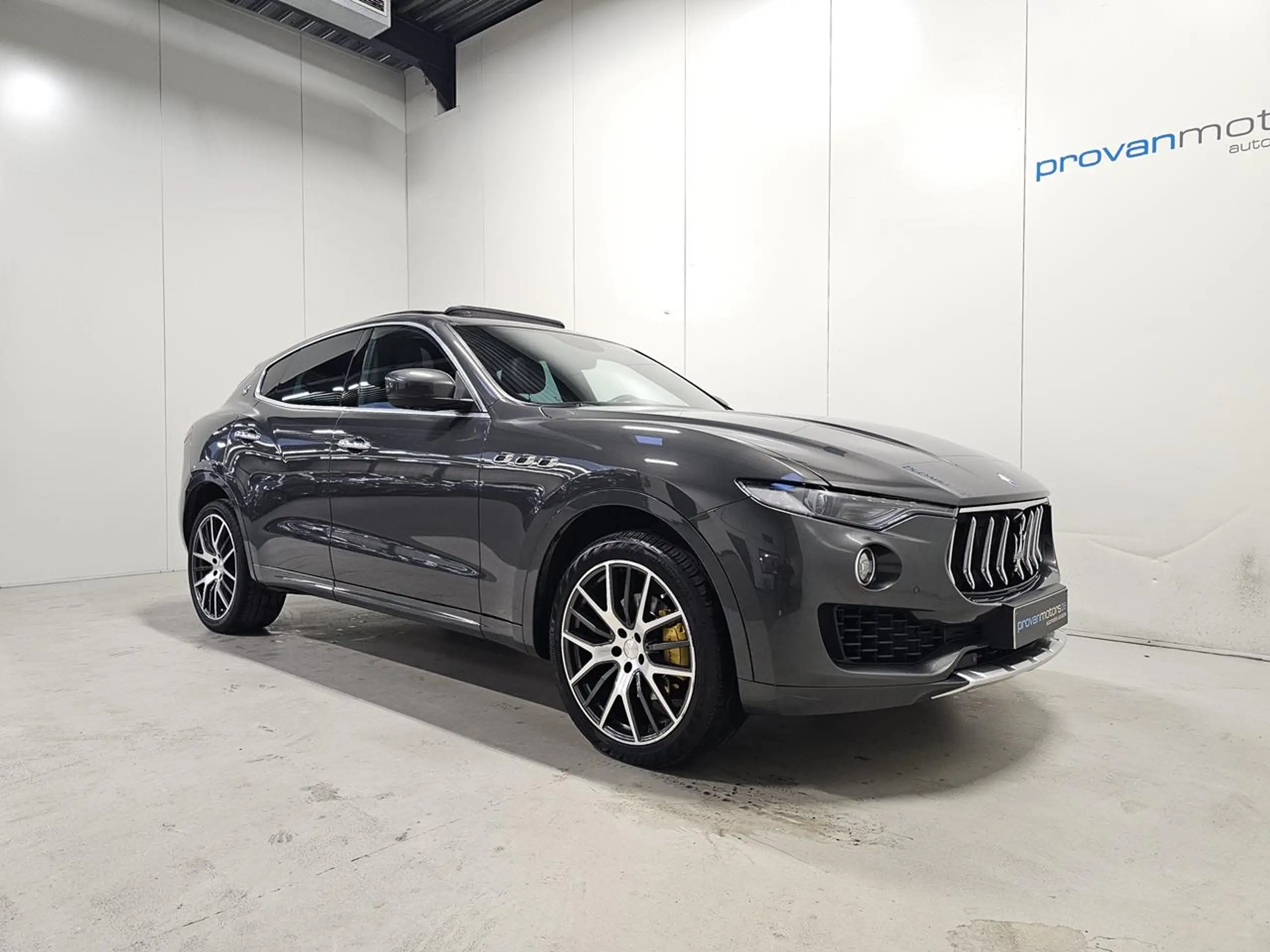 Maserati - Levante