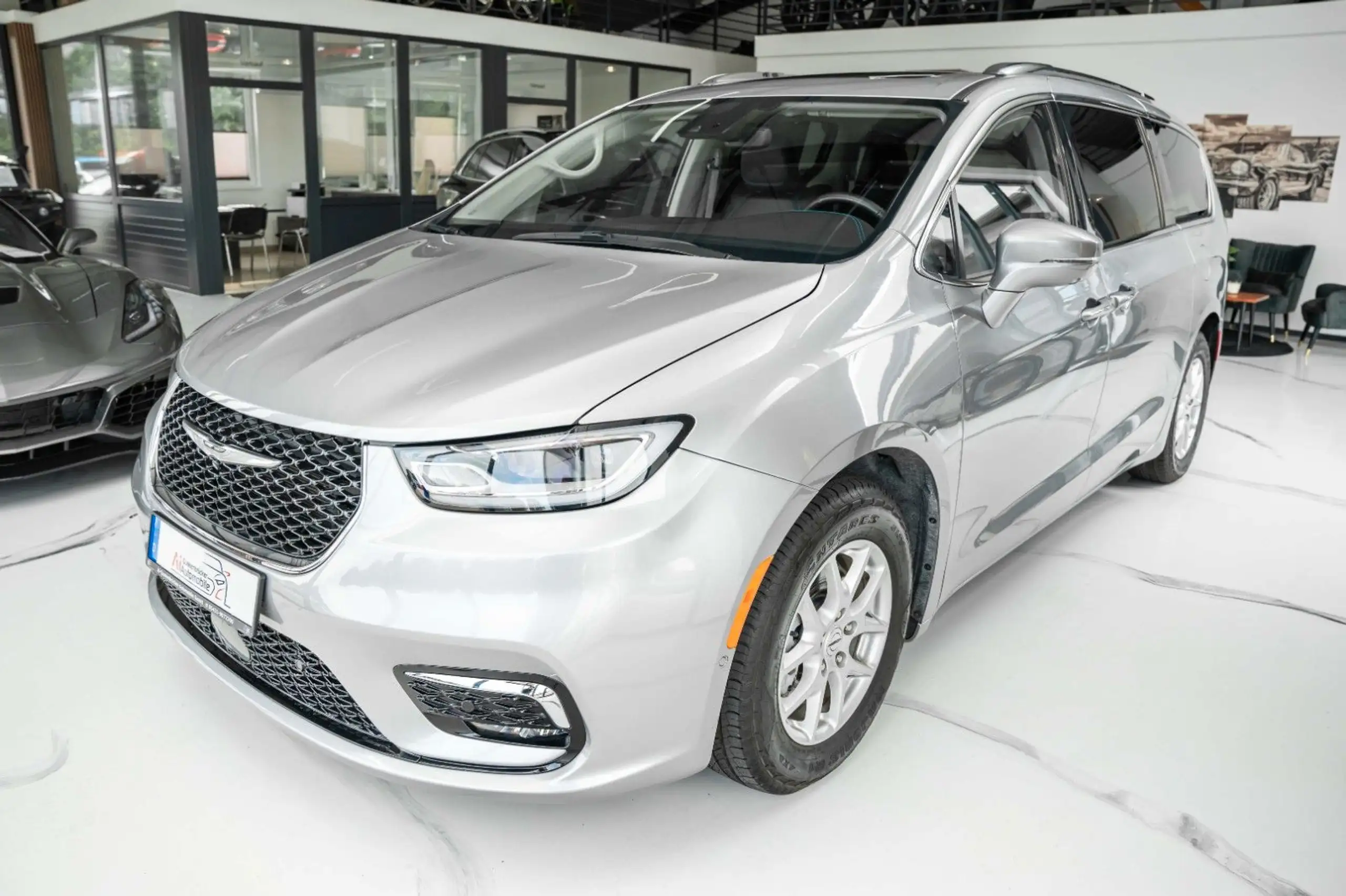 Chrysler - Pacifica