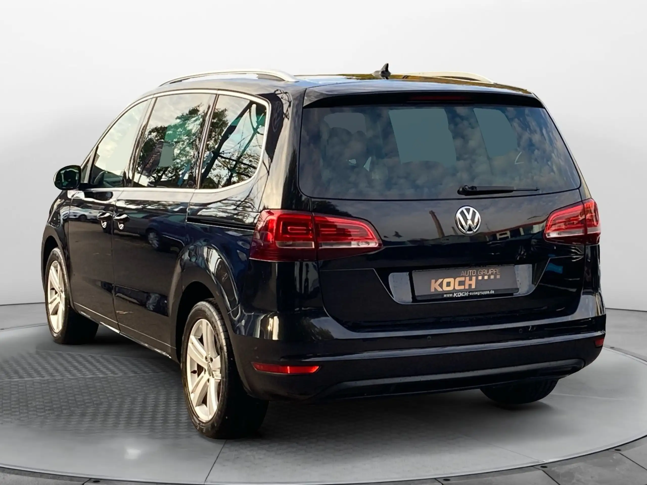 Volkswagen - Sharan