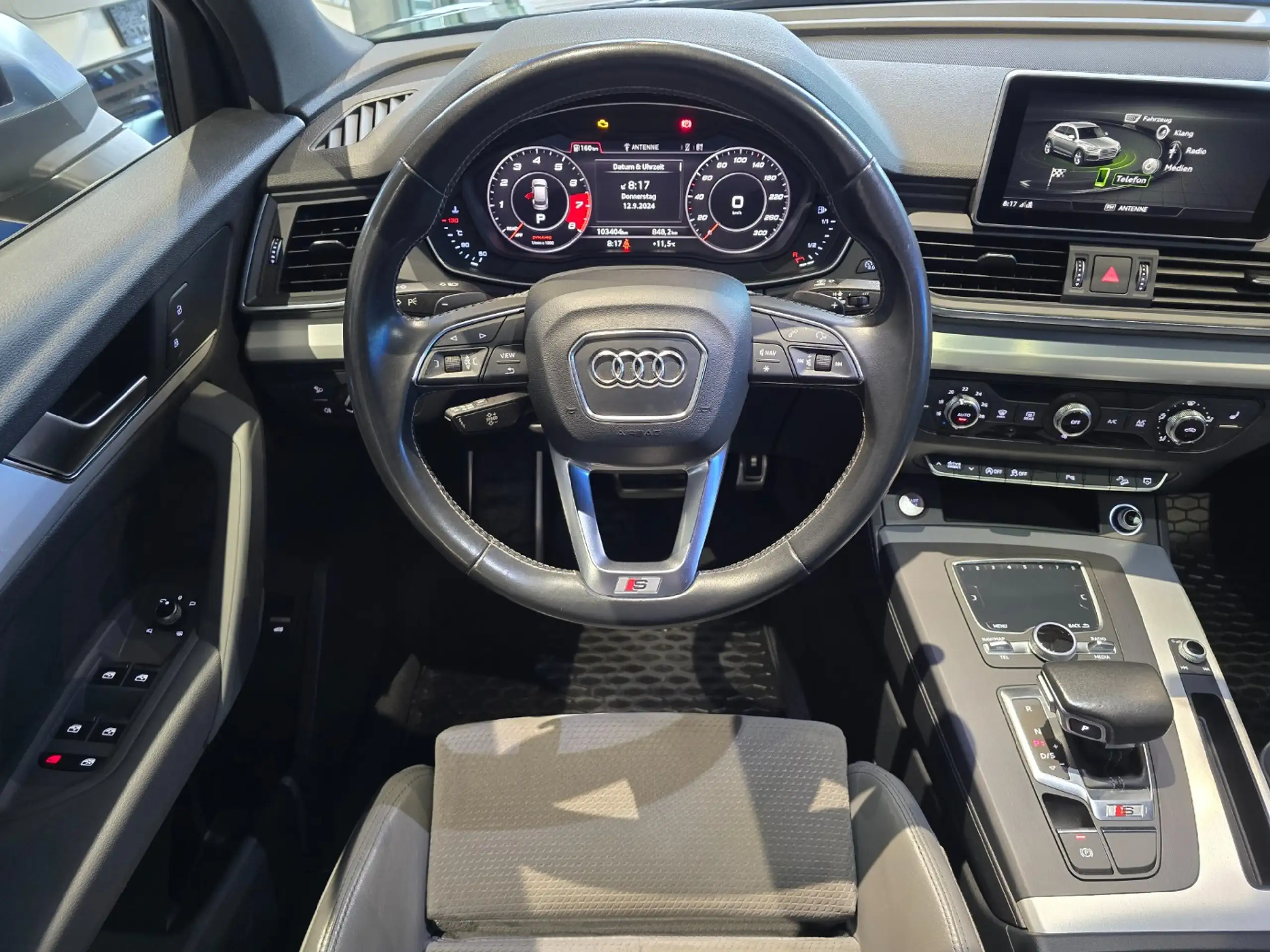 Audi - SQ5