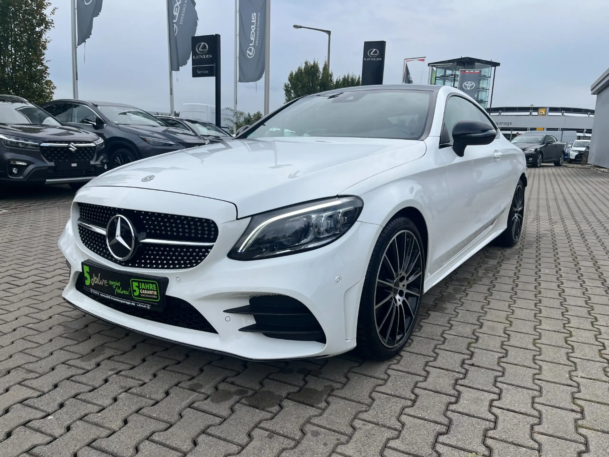 Mercedes-Benz - C 300