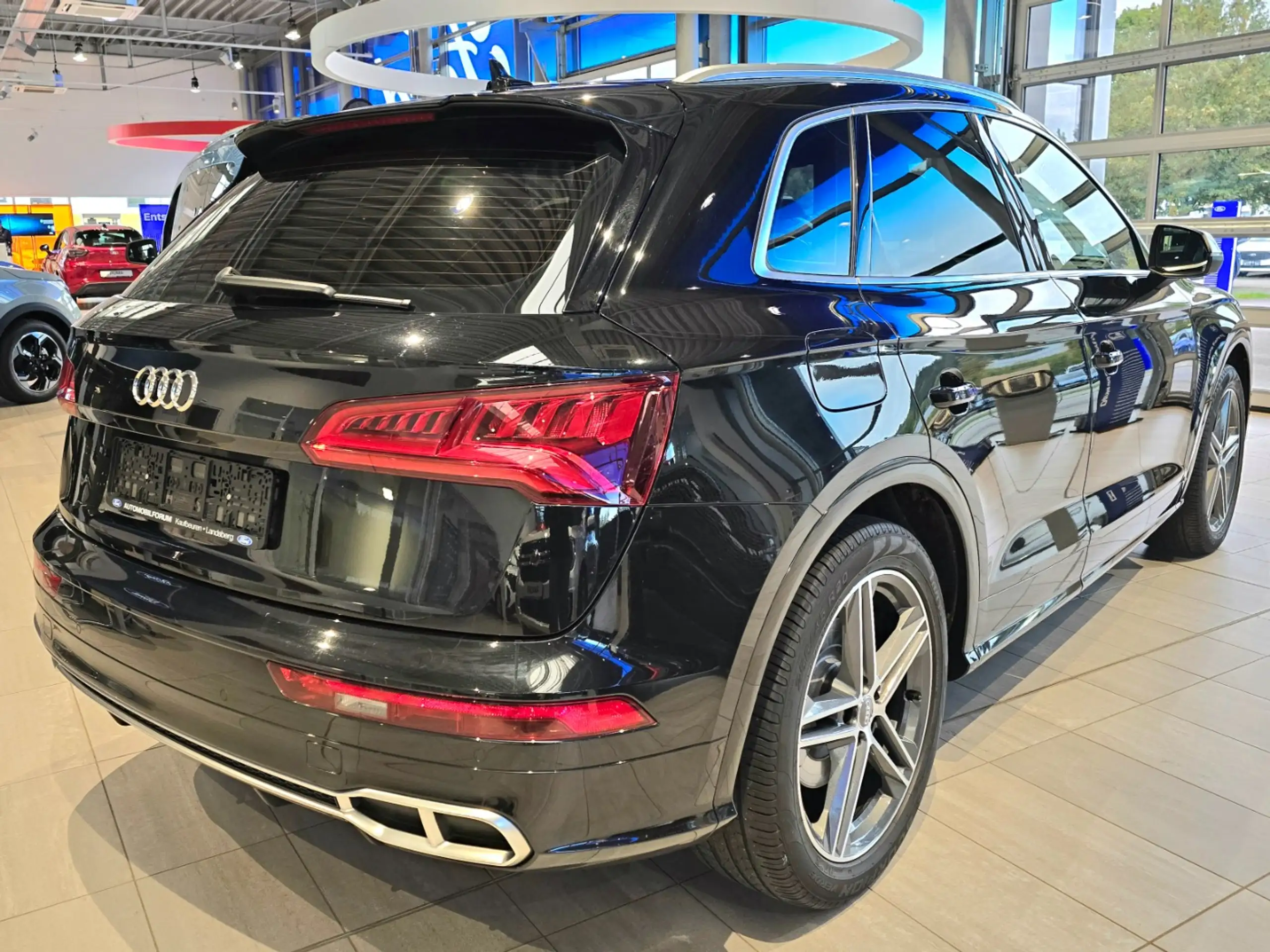 Audi - SQ5