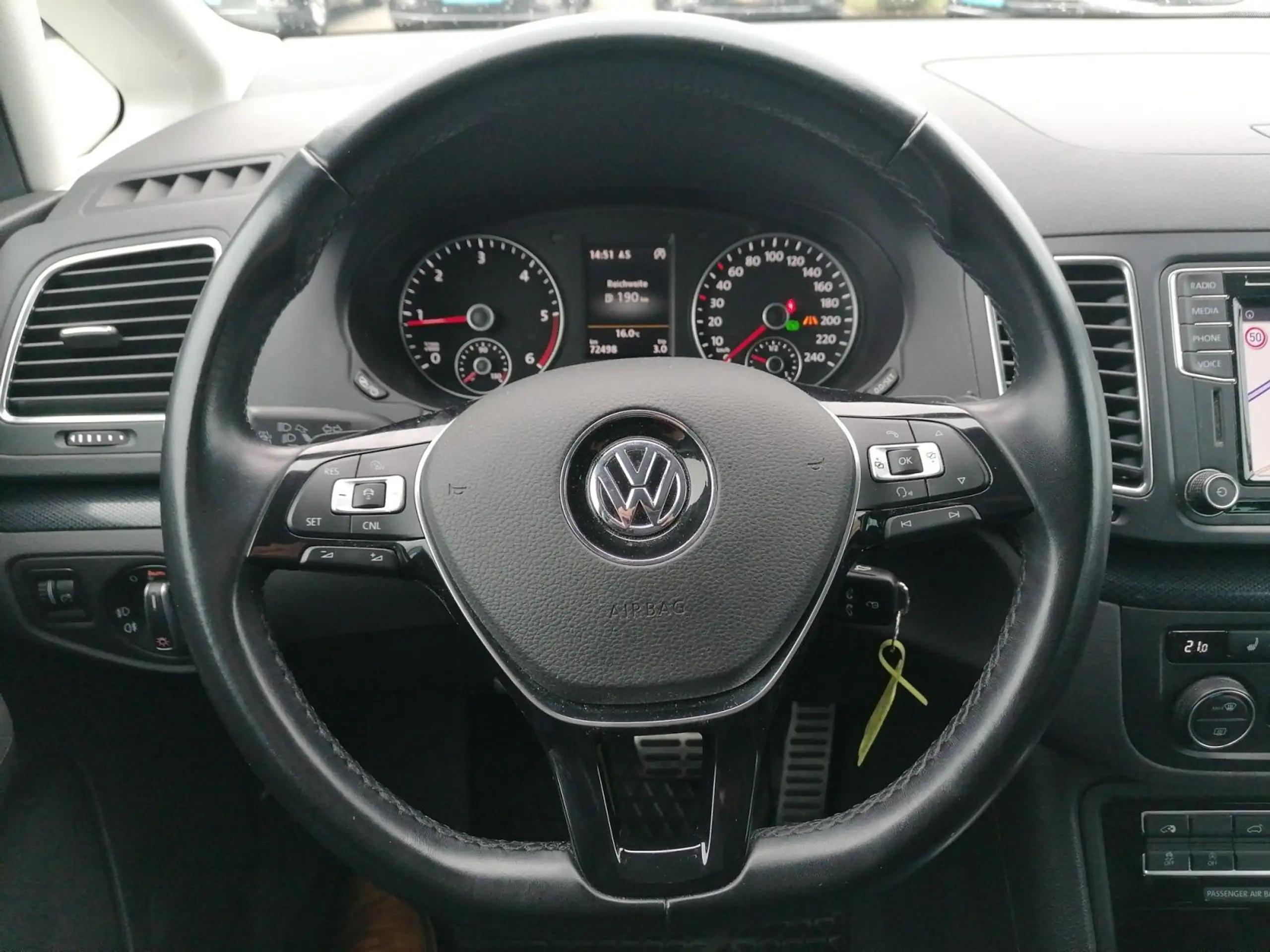 Volkswagen - Sharan