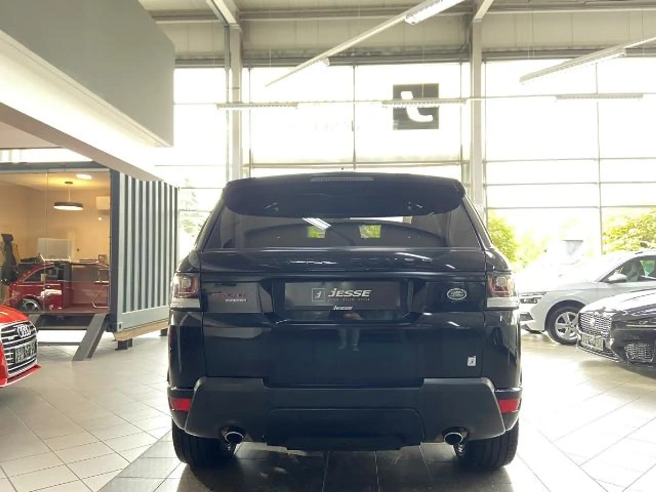 Land Rover - Range Rover Sport