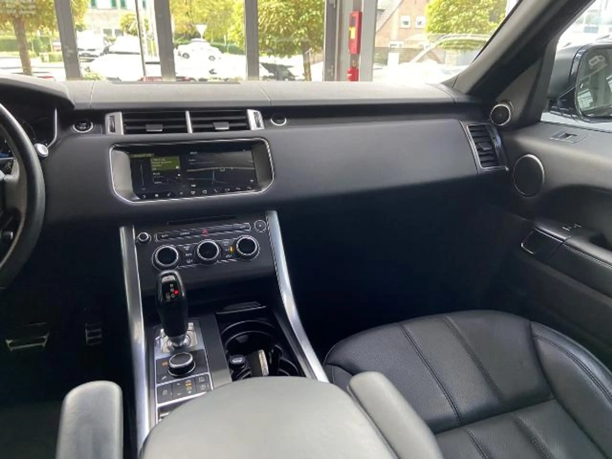 Land Rover - Range Rover Sport