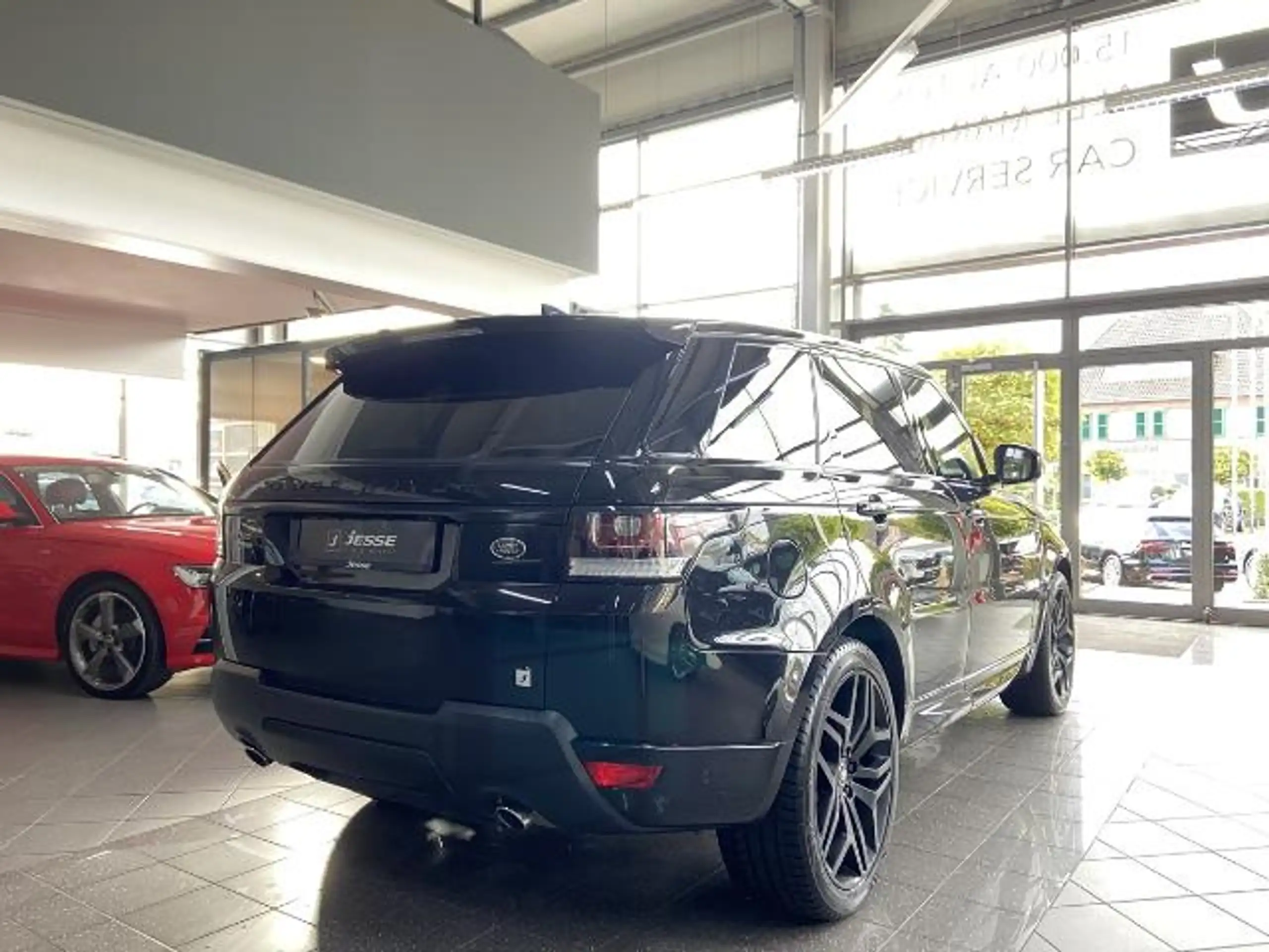 Land Rover - Range Rover Sport