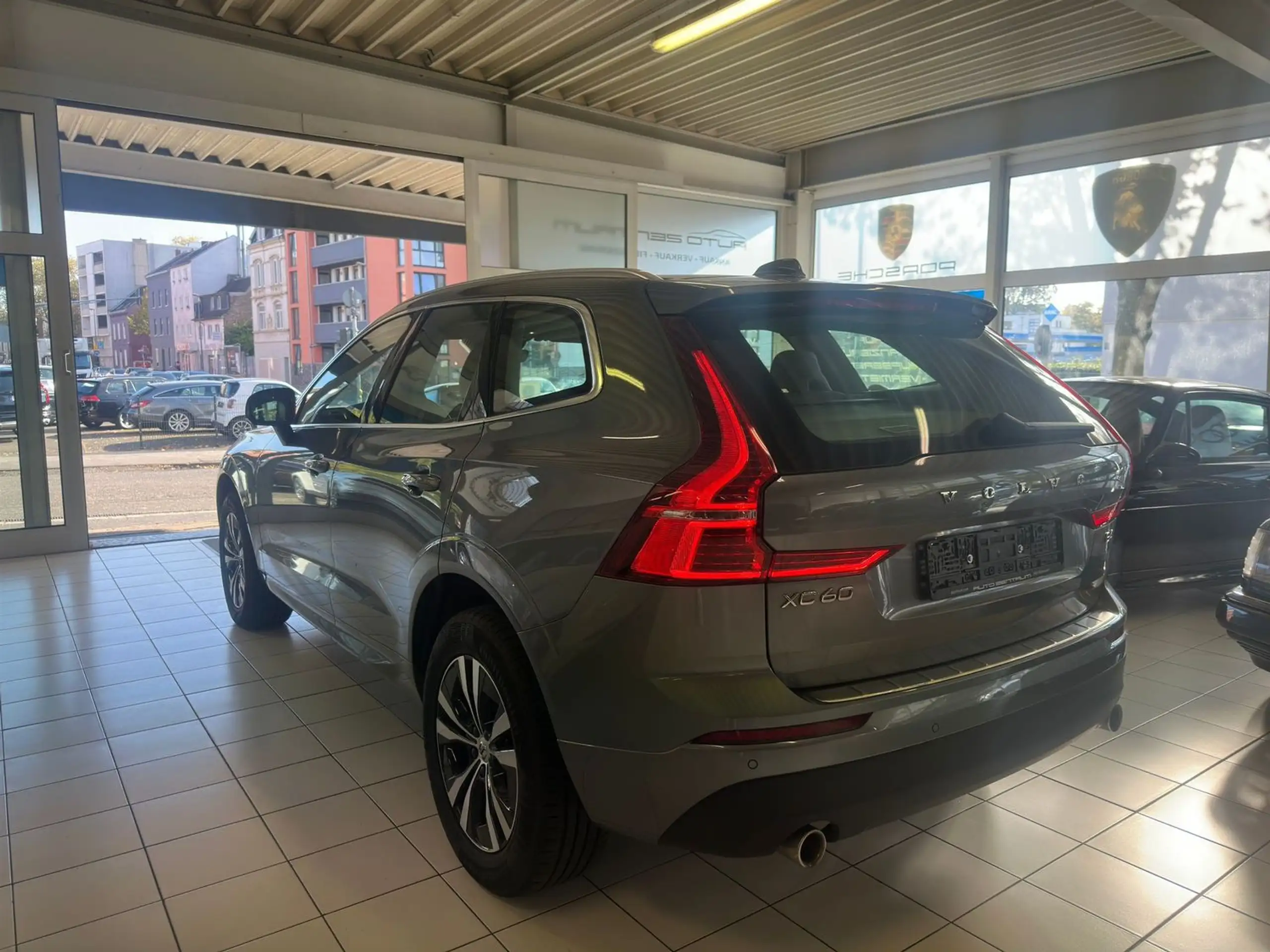 Volvo - XC60