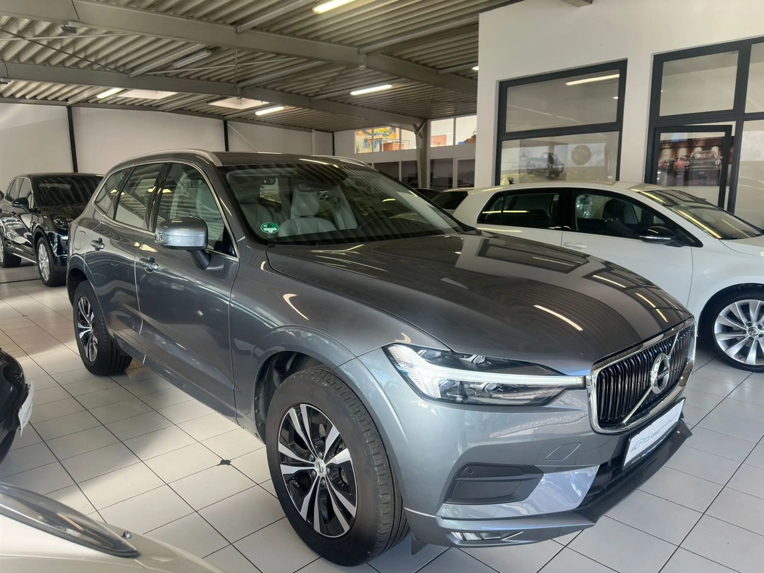 Volvo - XC60