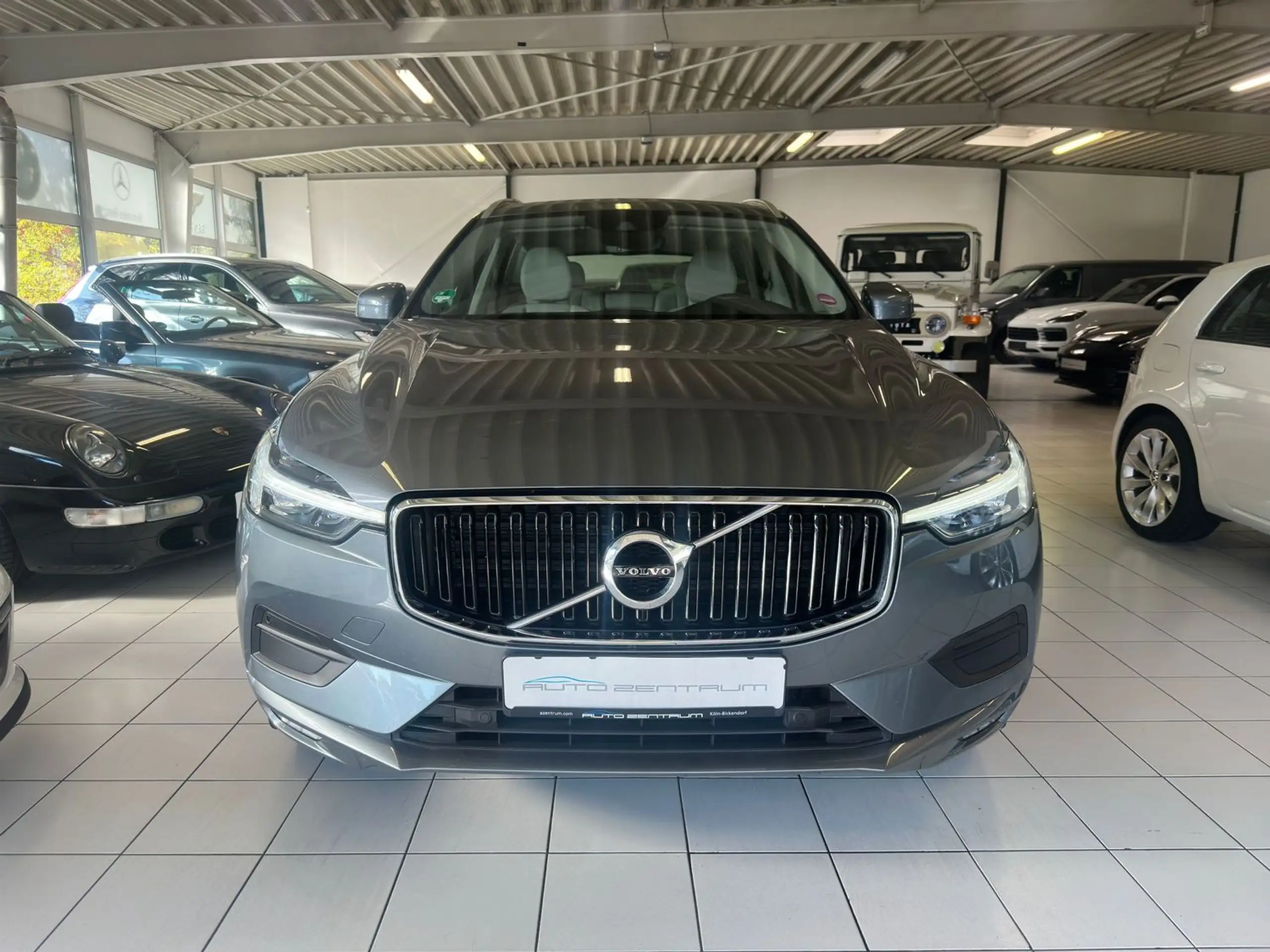 Volvo - XC60