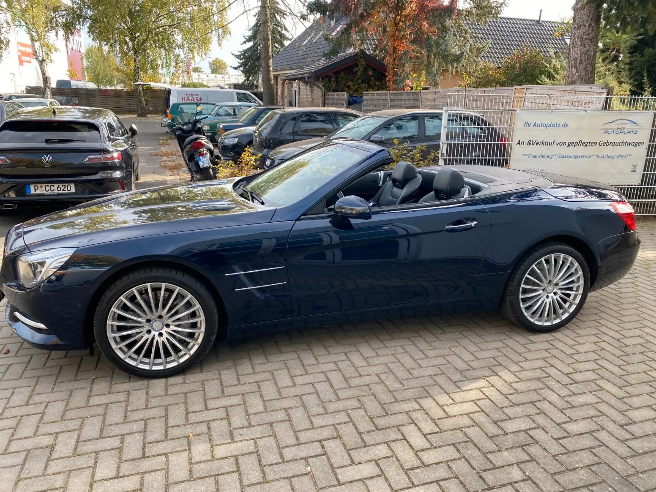 Mercedes-Benz - SLR