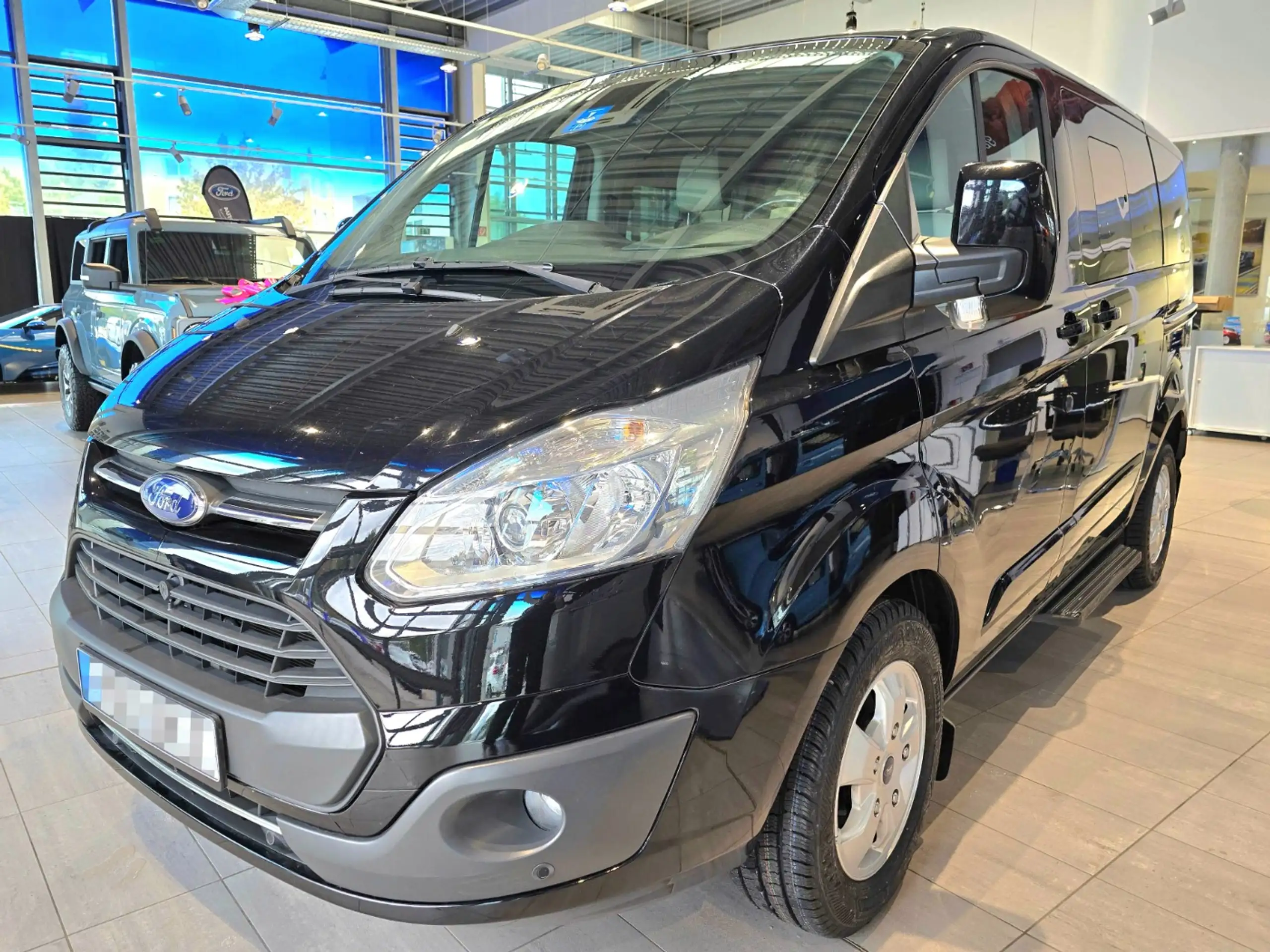 Ford - Tourneo Custom