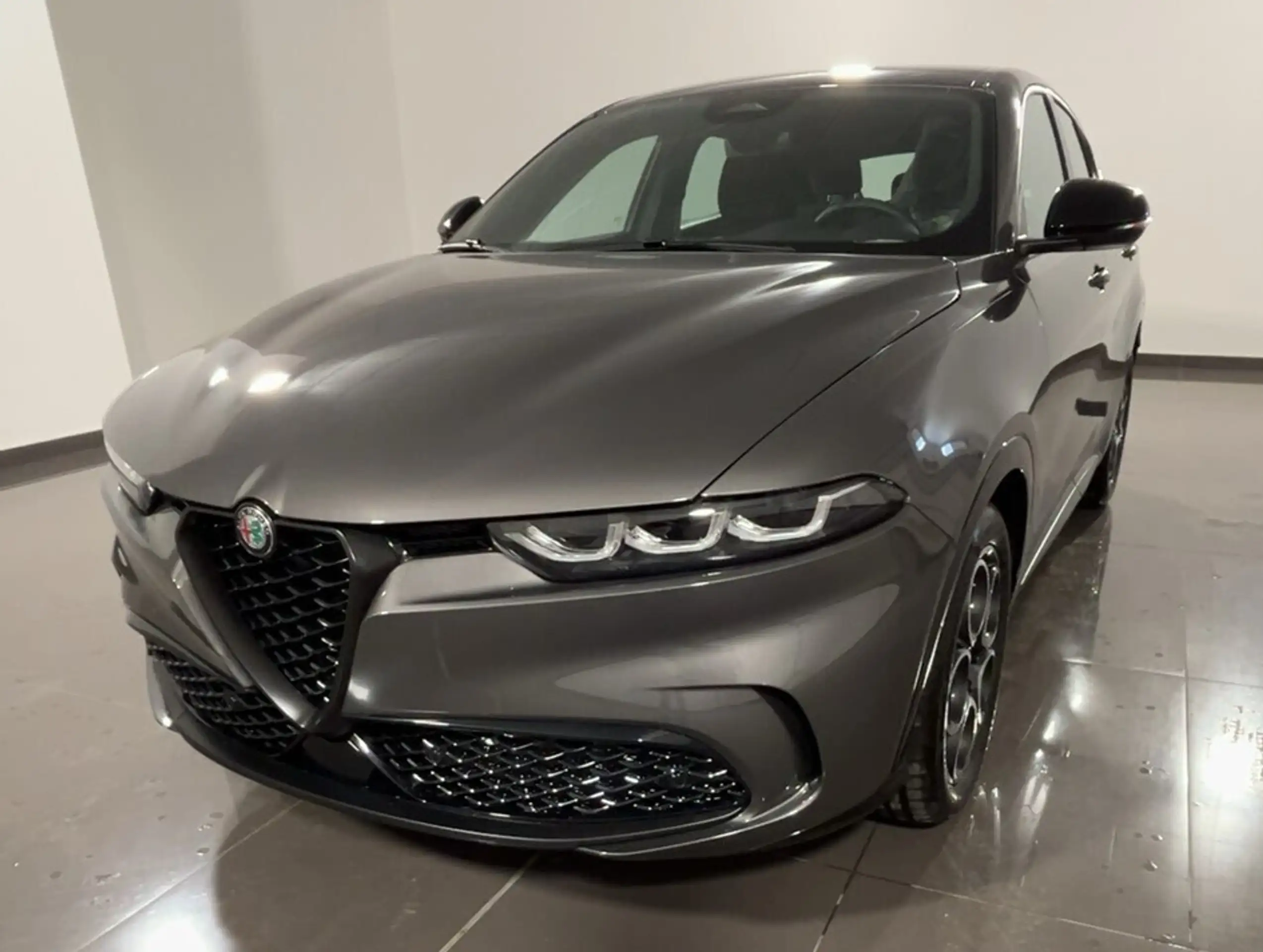 Alfa Romeo Tonale 2023