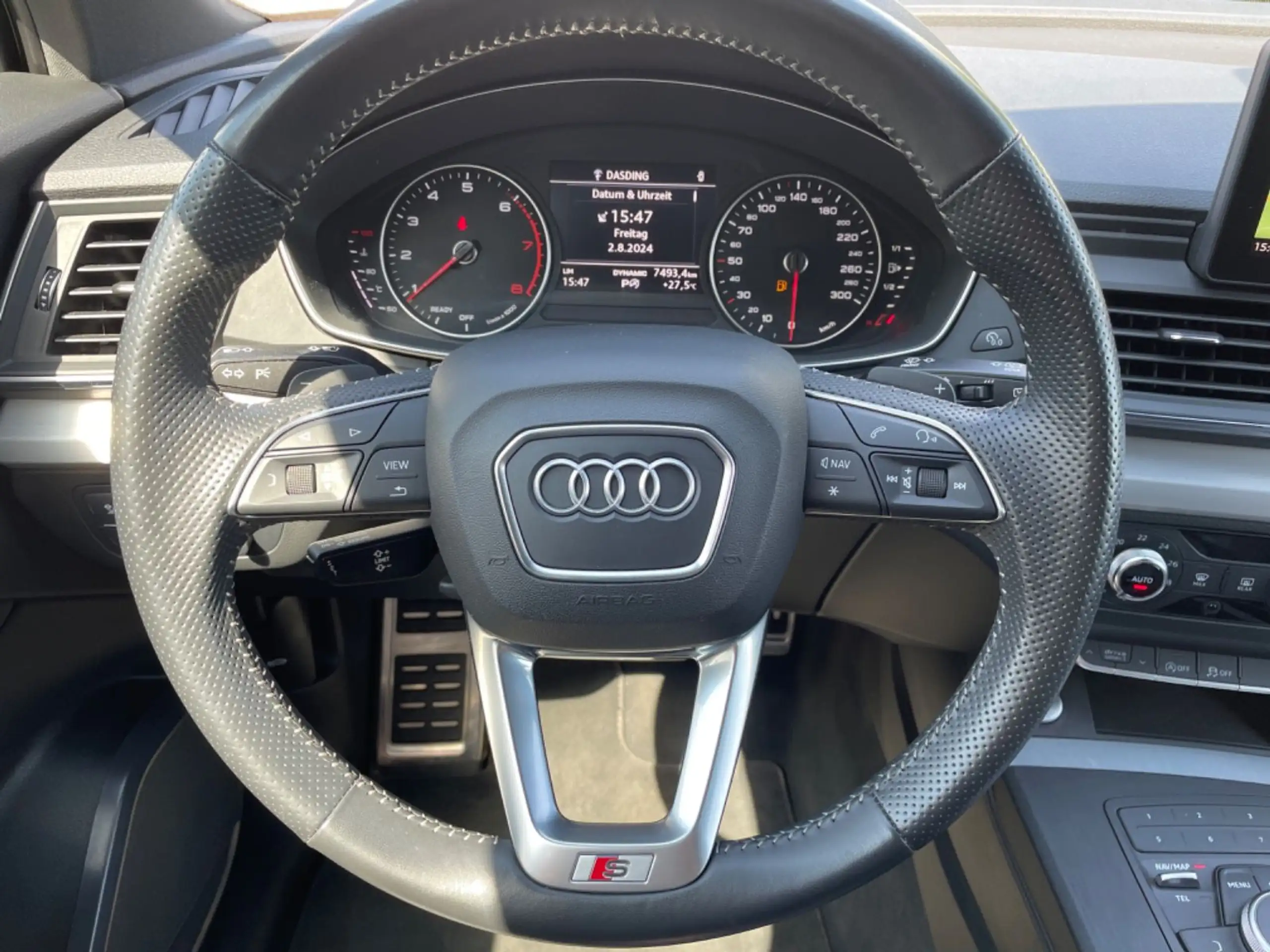 Audi - Q5