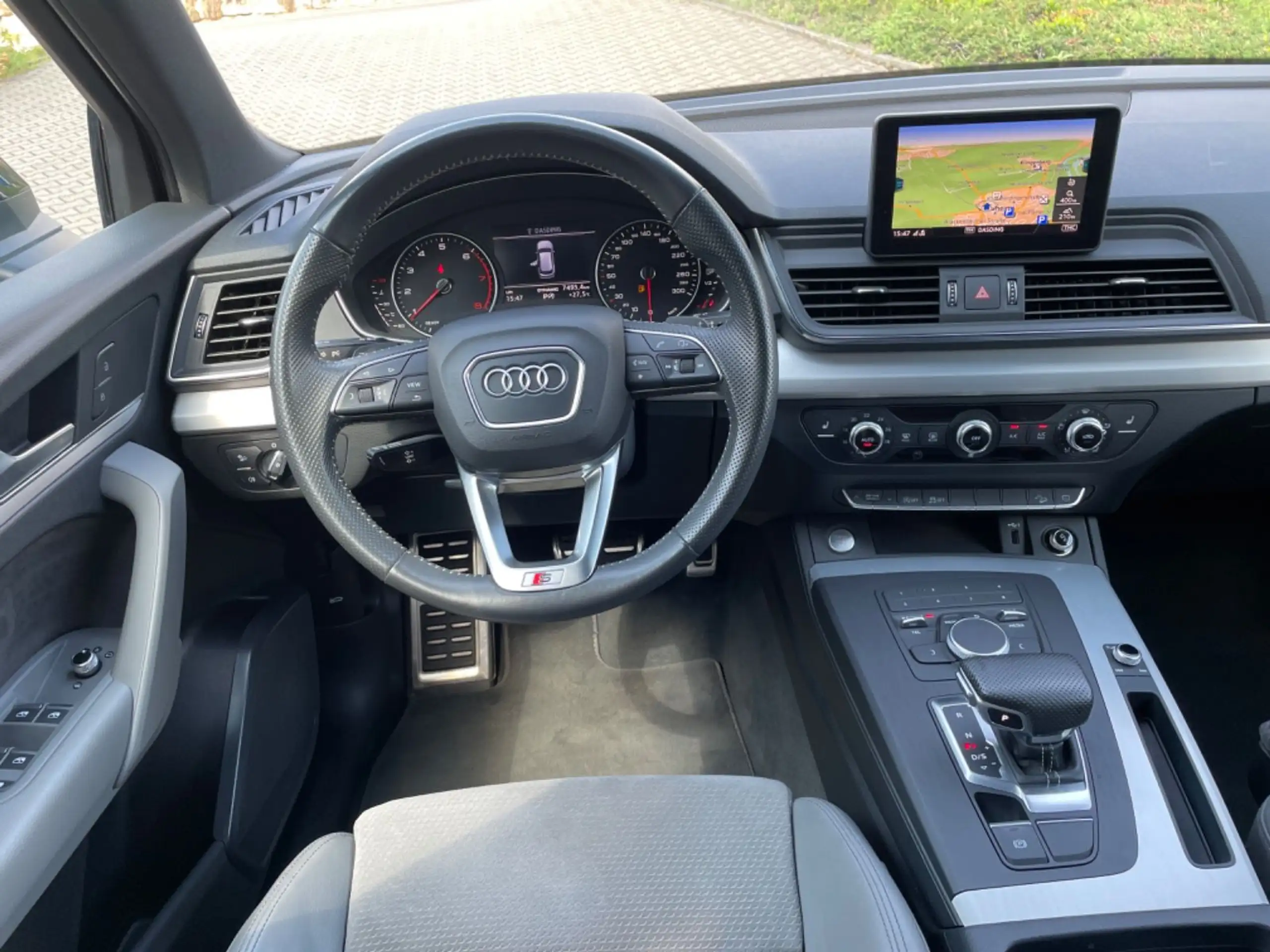 Audi - Q5