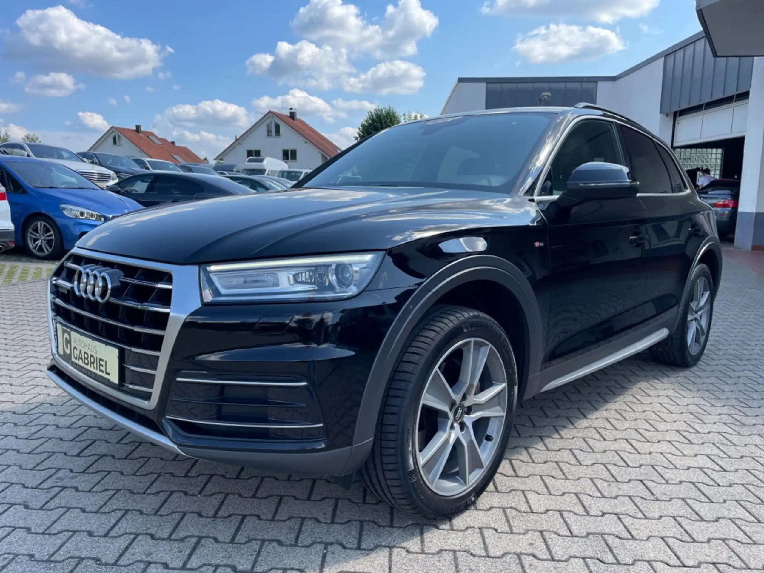 Audi - Q5