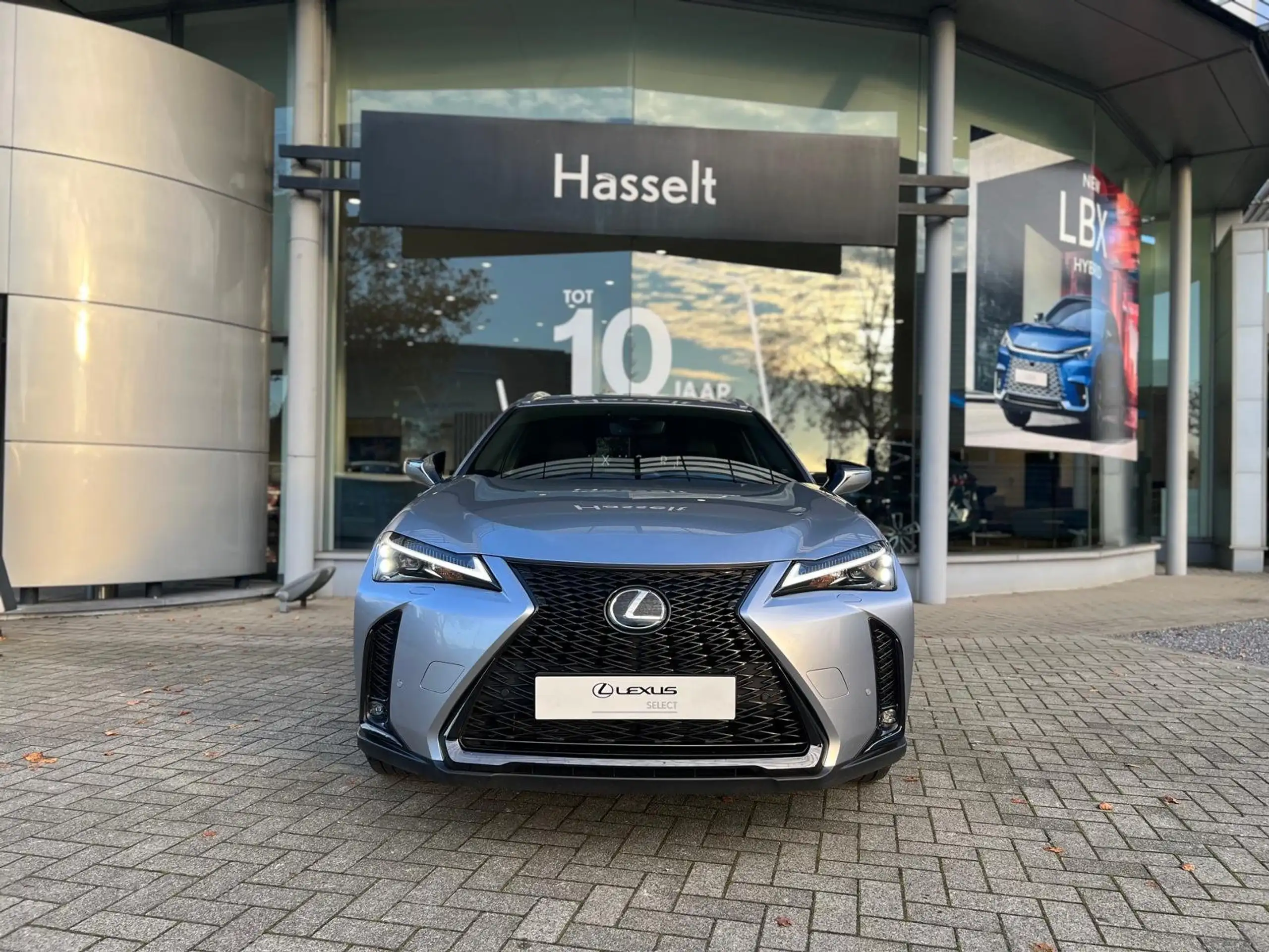 Lexus - UX 250h