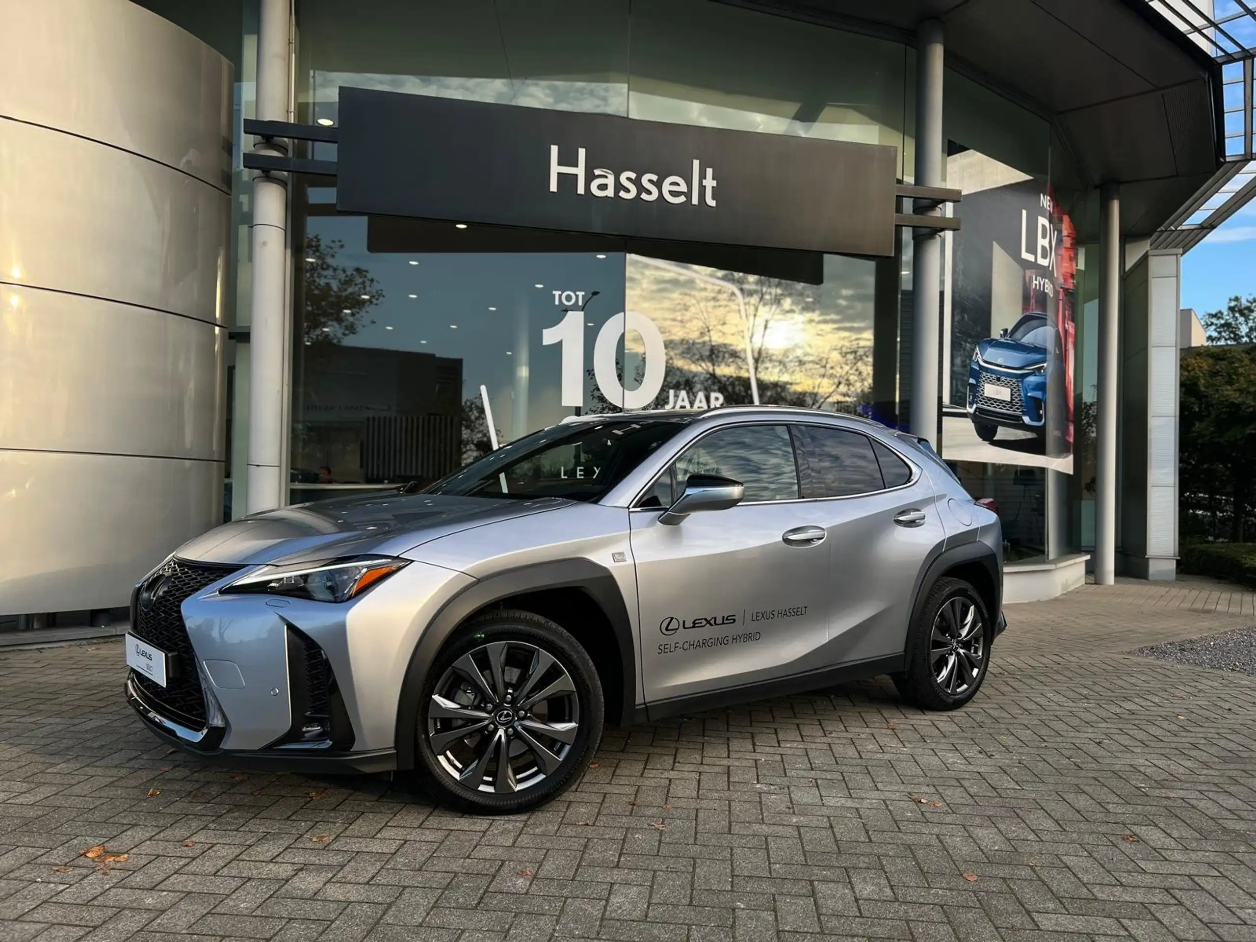 Lexus - UX 250h