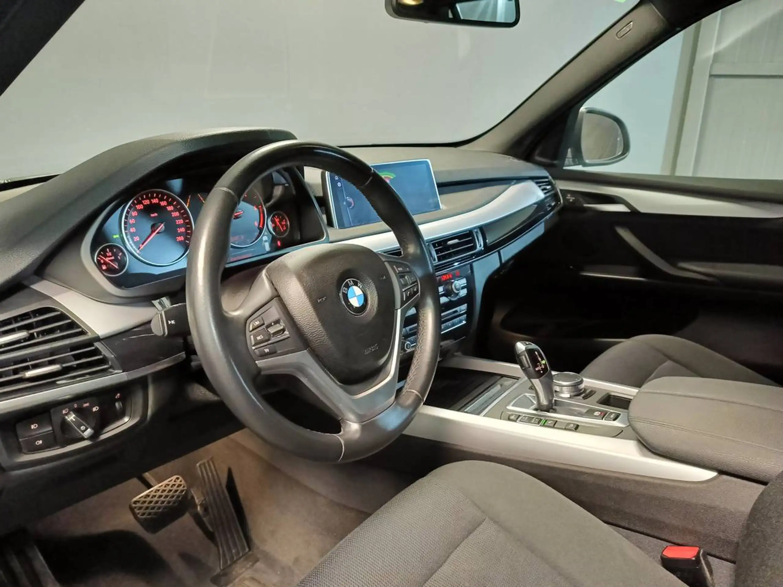 BMW - X5