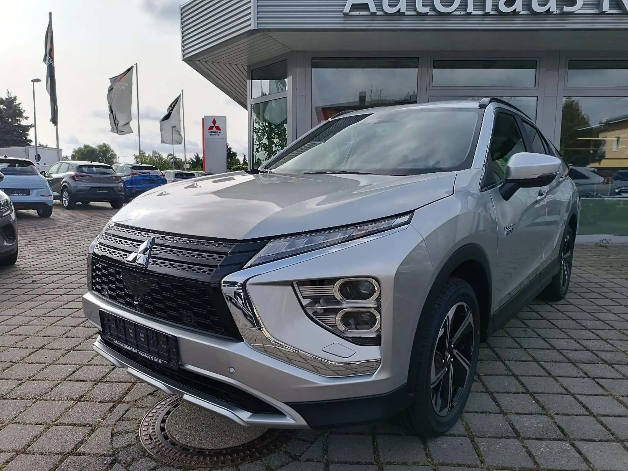 Mitsubishi - Eclipse Cross