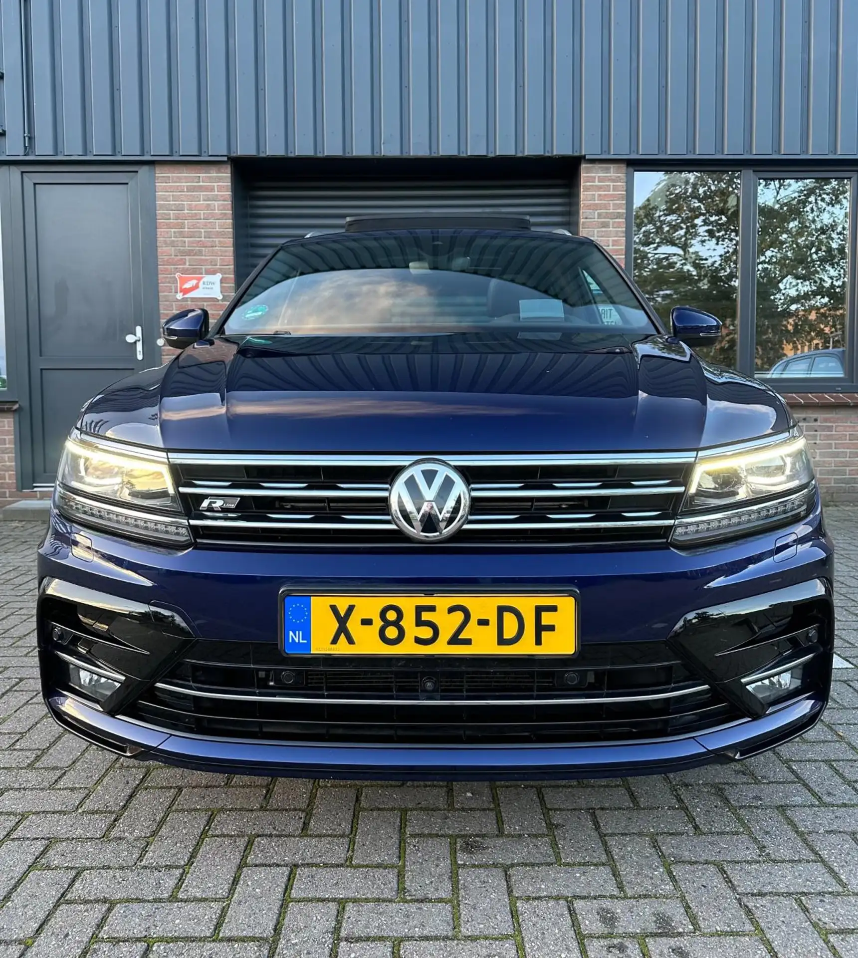 Volkswagen - Tiguan