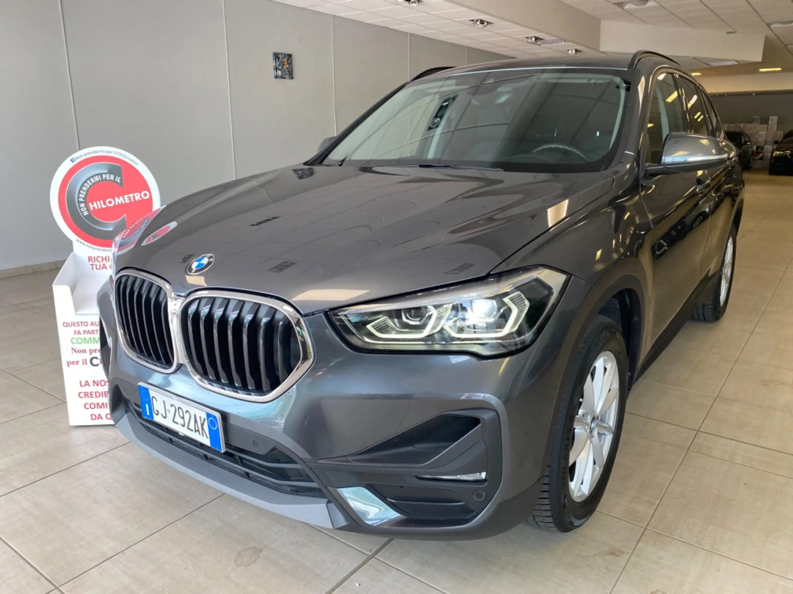 BMW - X1