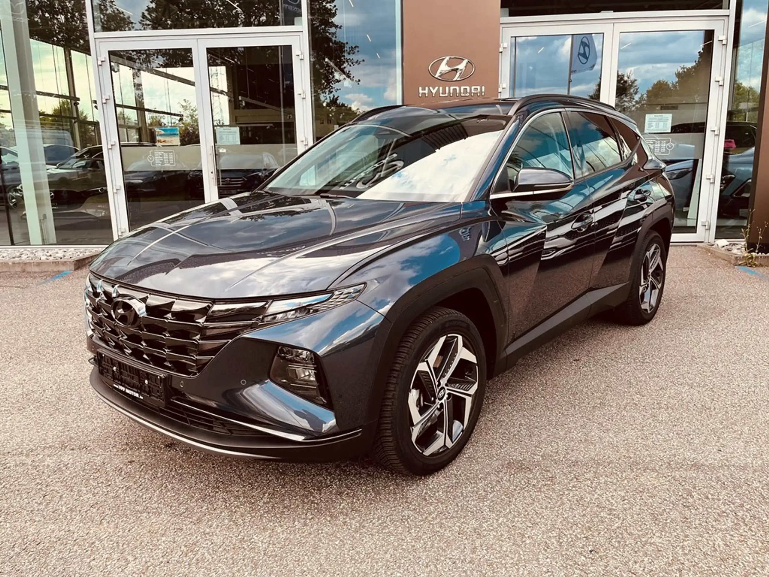 Hyundai - TUCSON