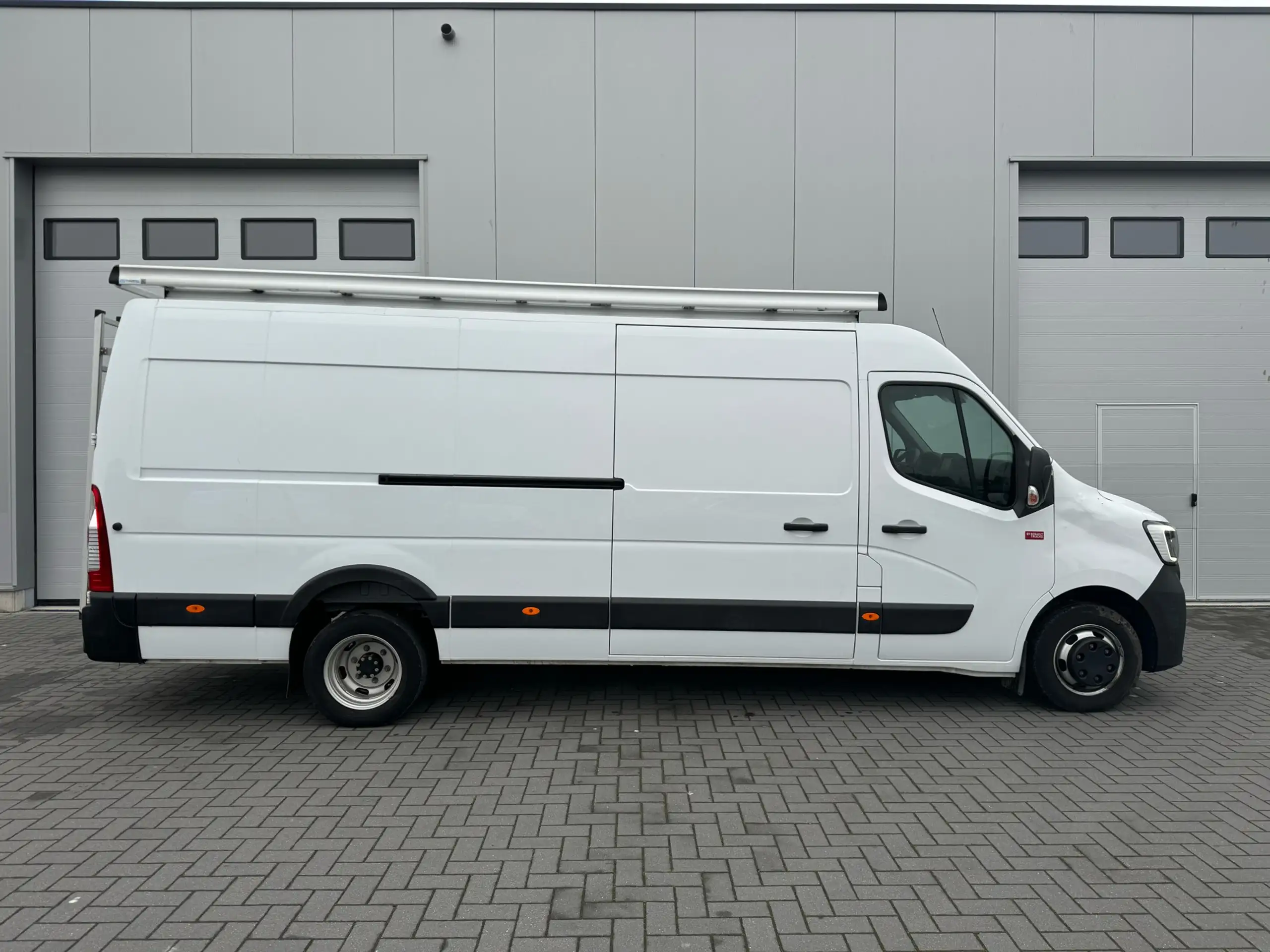 Renault - Master