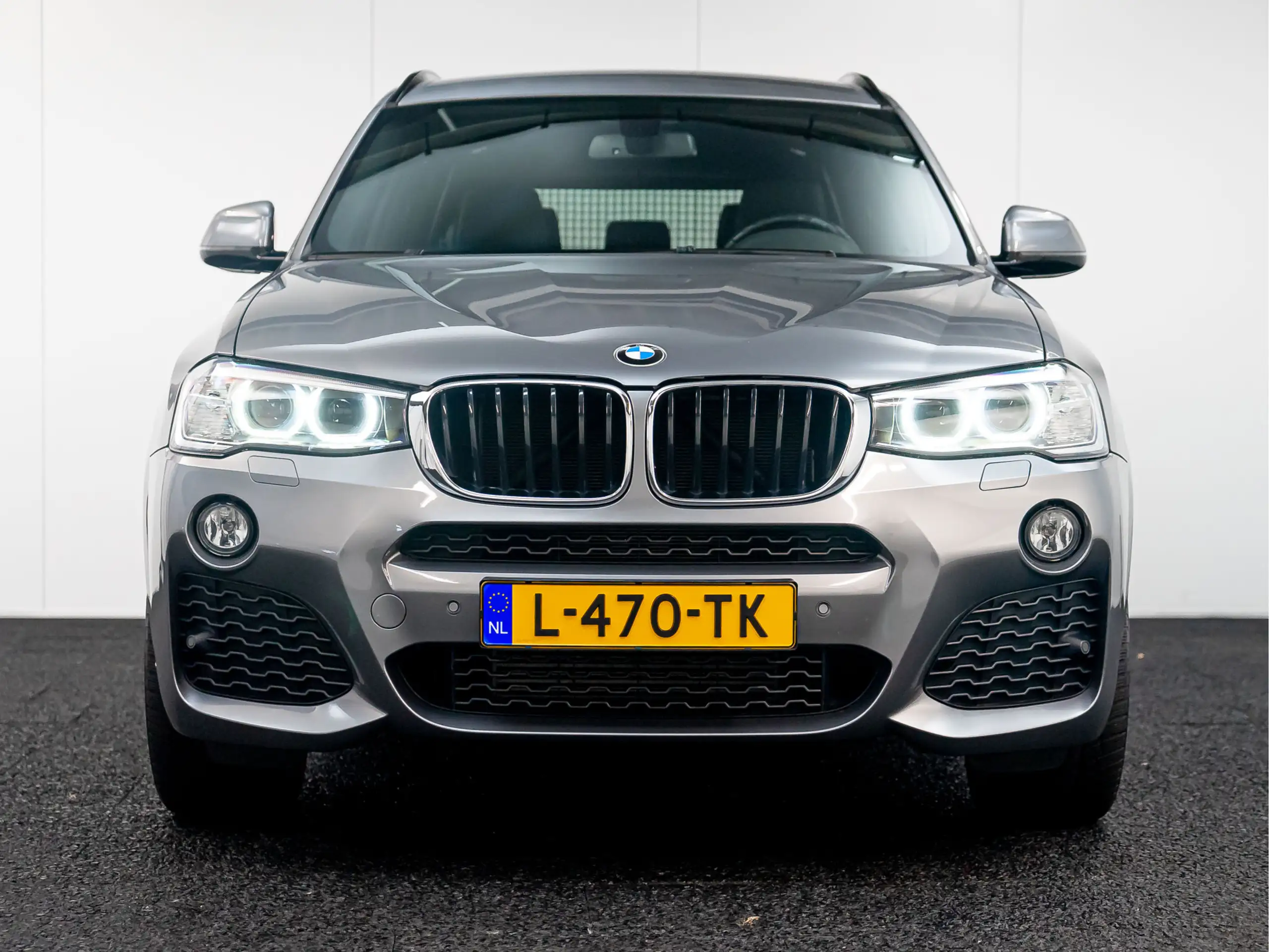 BMW - X3