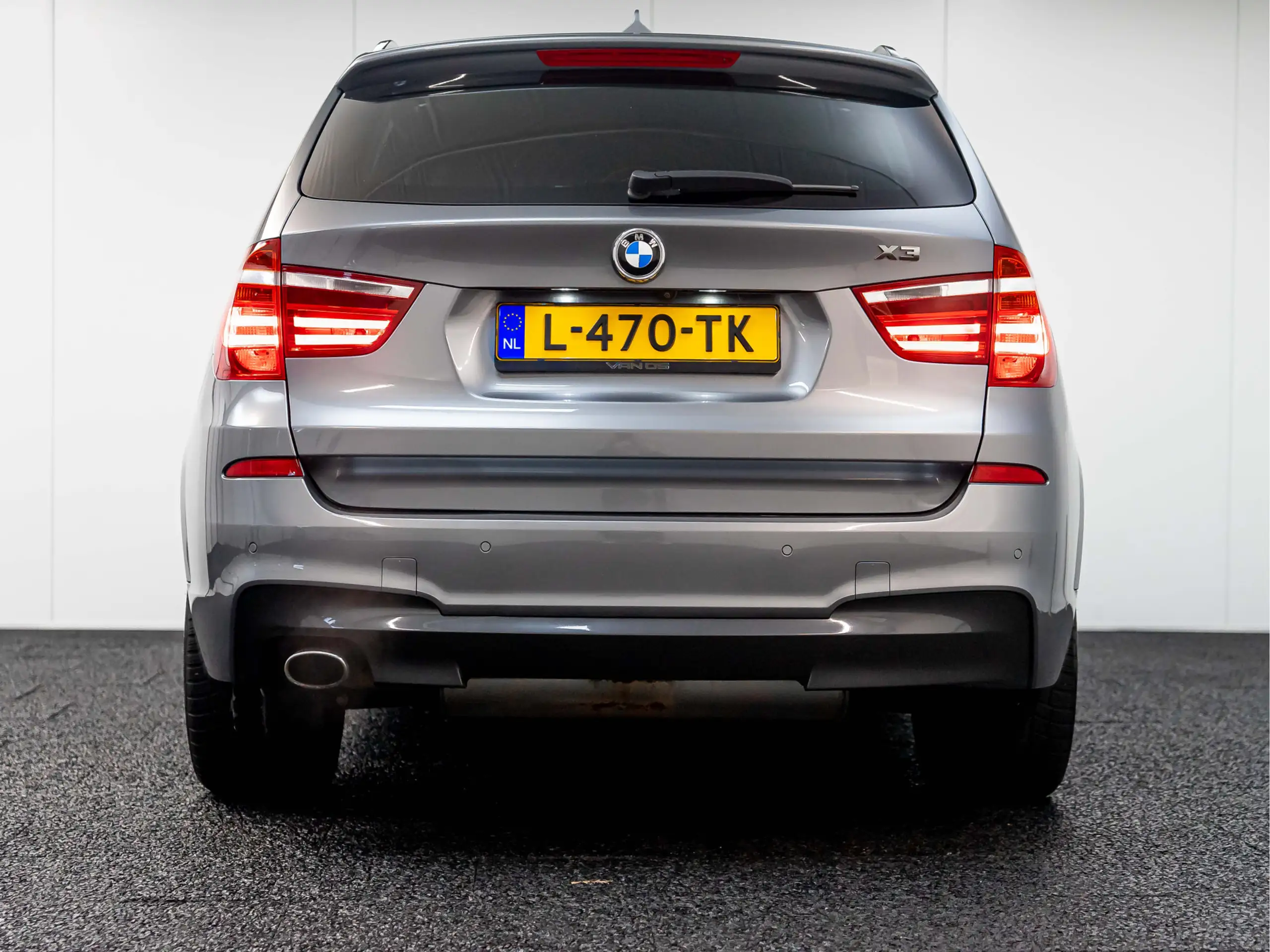 BMW - X3