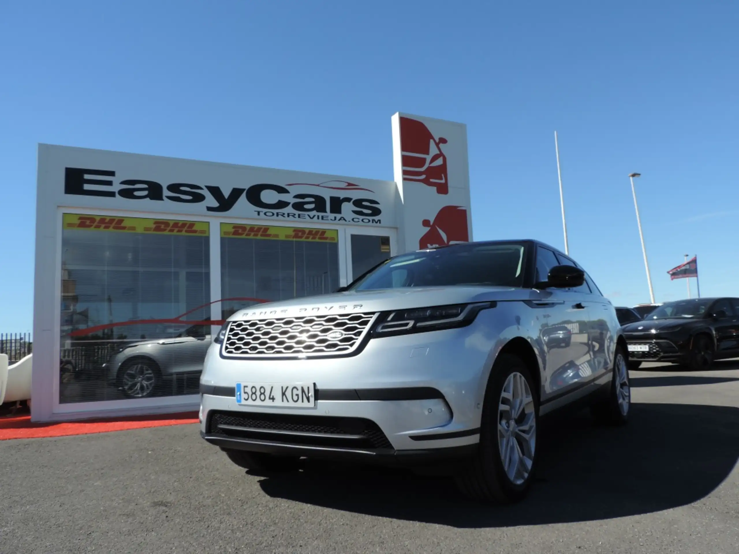 Land Rover - Range Rover Velar