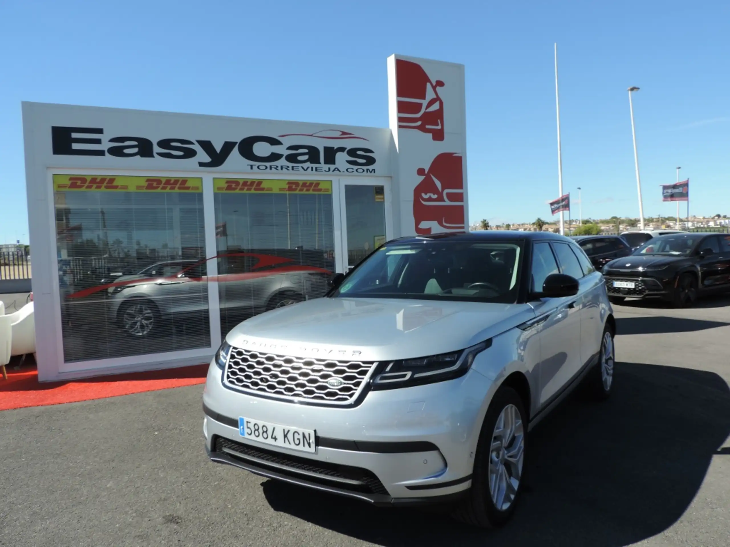 Land Rover - Range Rover Velar