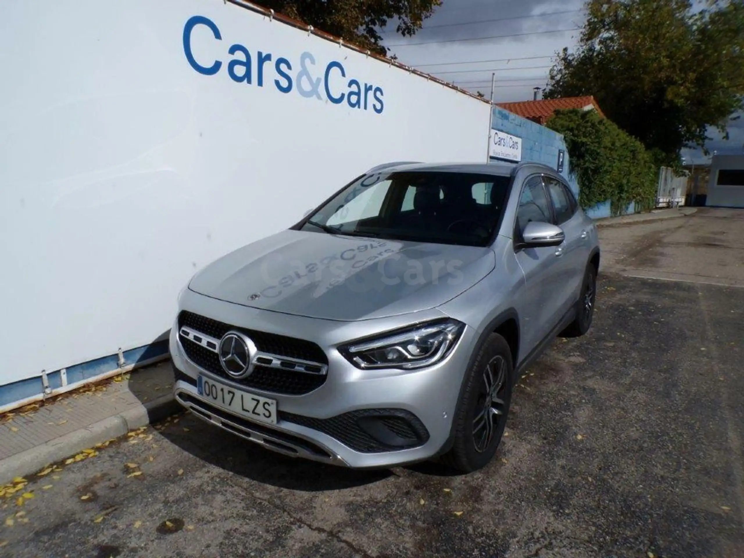 Mercedes-Benz - GLA 180