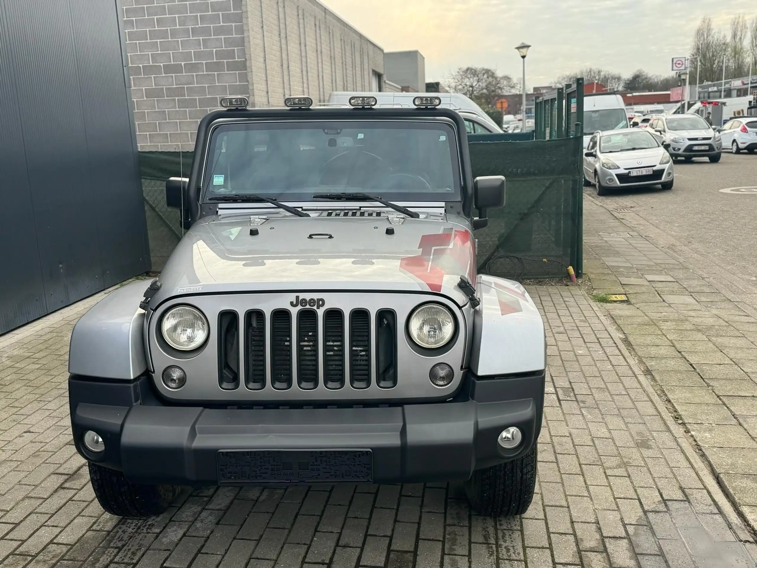 Jeep - Wrangler