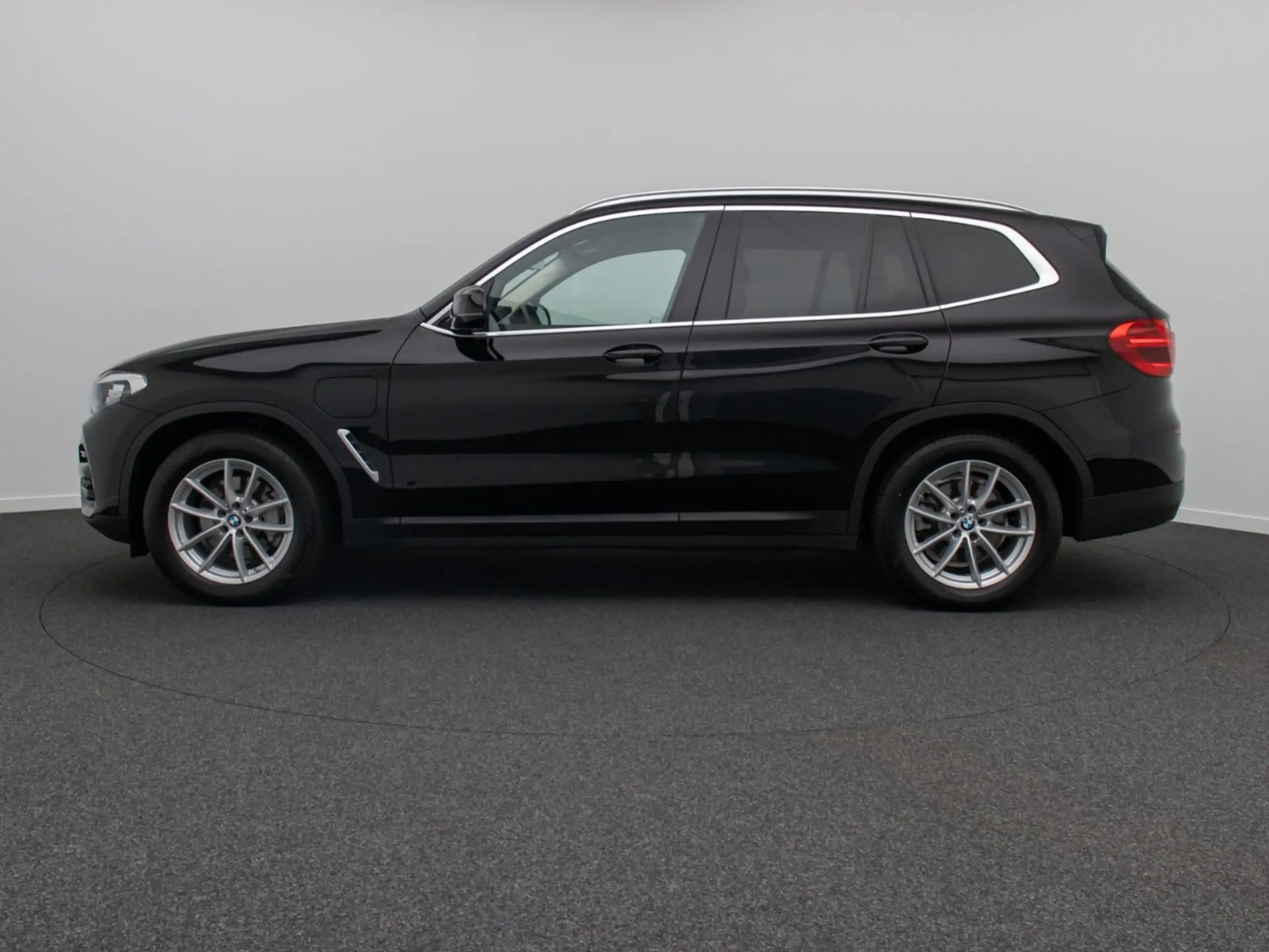 BMW - X3