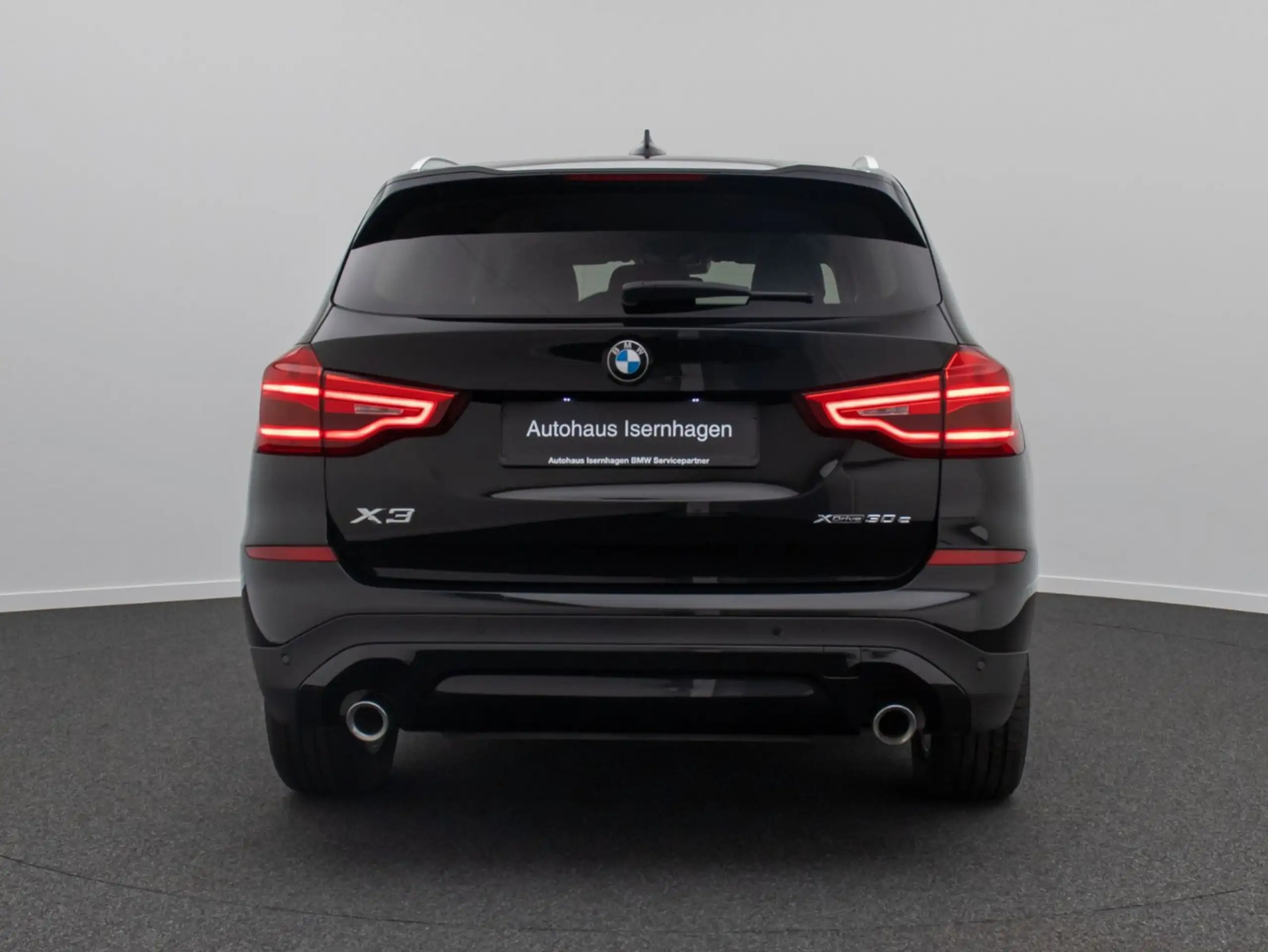 BMW - X3