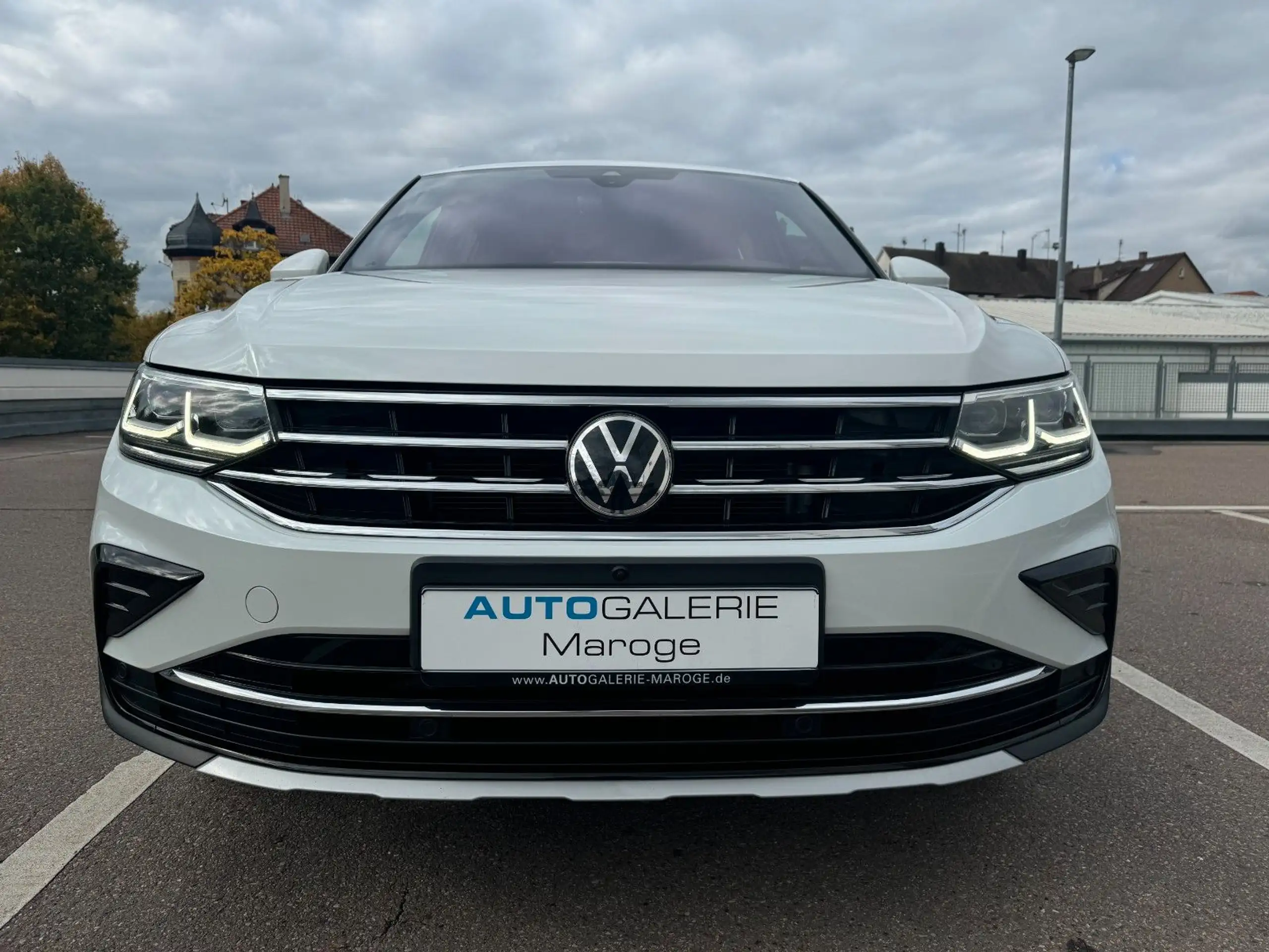 Volkswagen - Tiguan