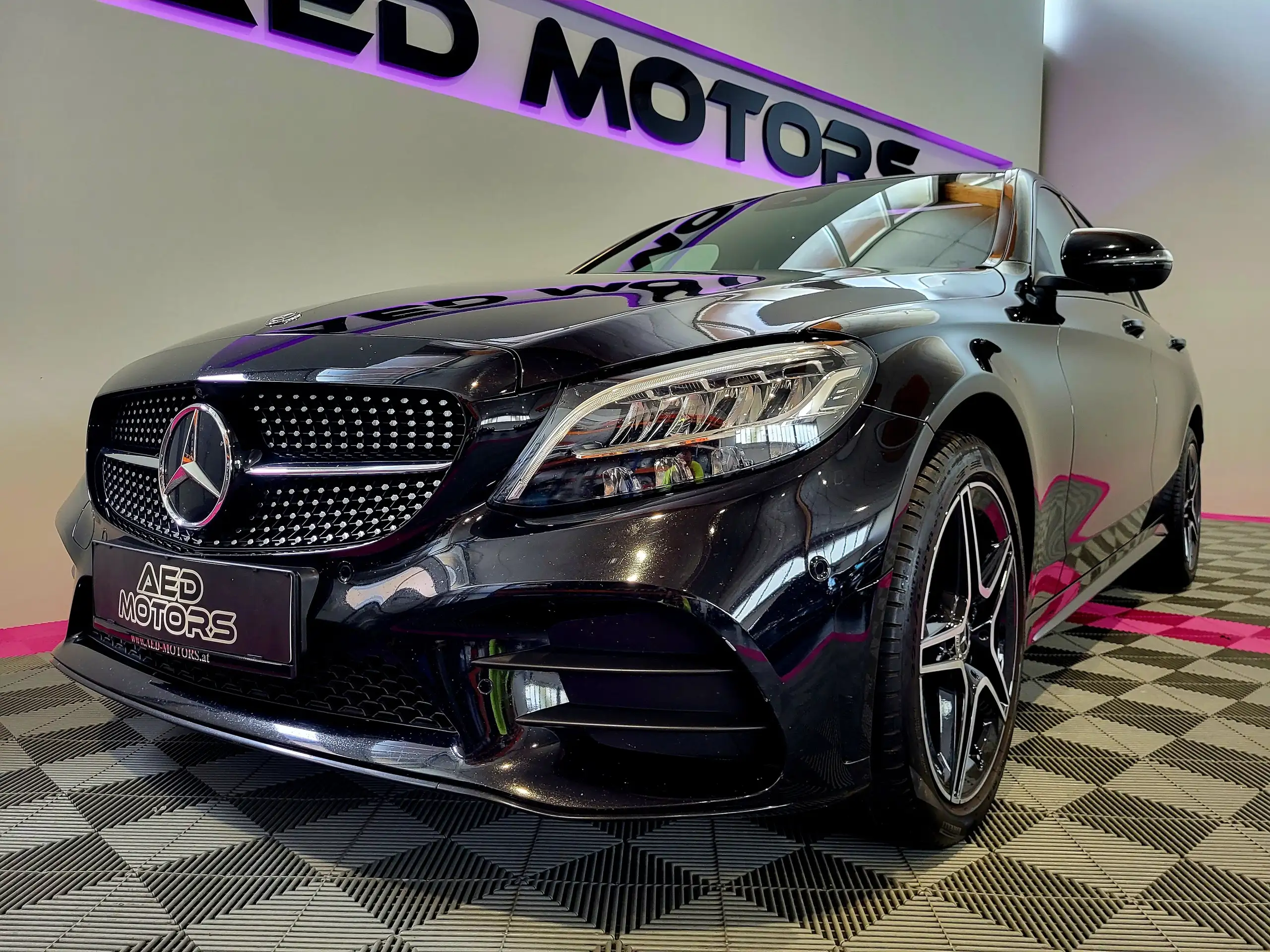 Mercedes-Benz C 300 2019